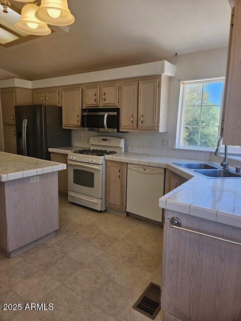Sierra Vista Village - Residential