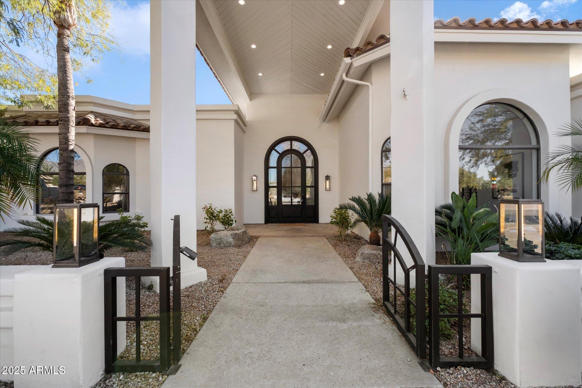 CACTUS CORRIDOR - Scottsdale Foothills! - Residential