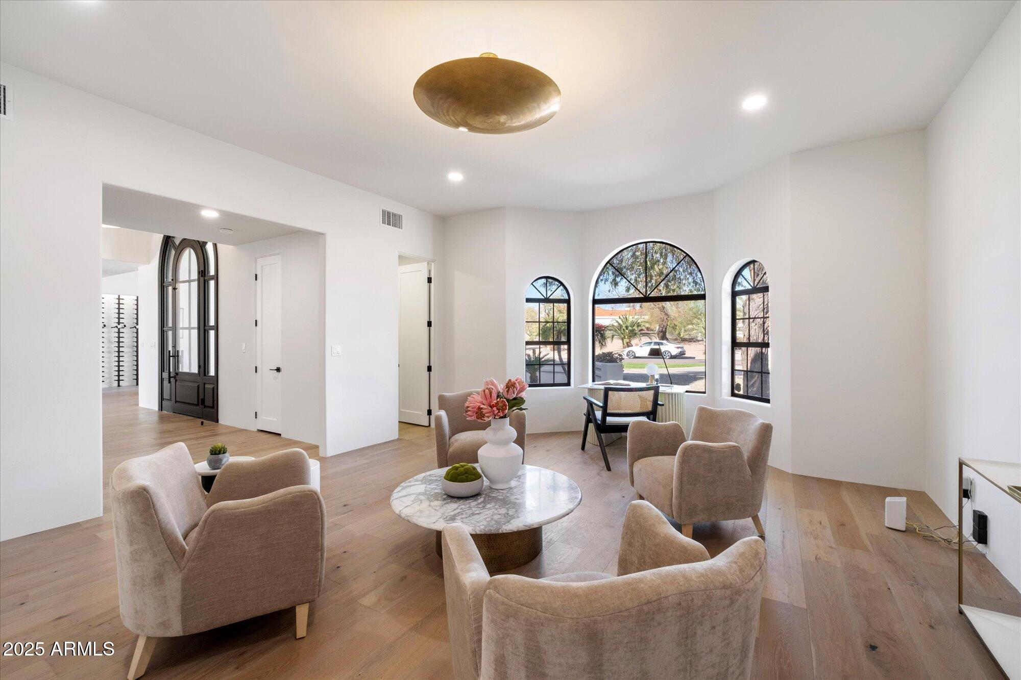CACTUS CORRIDOR - Scottsdale Foothills! - Residential