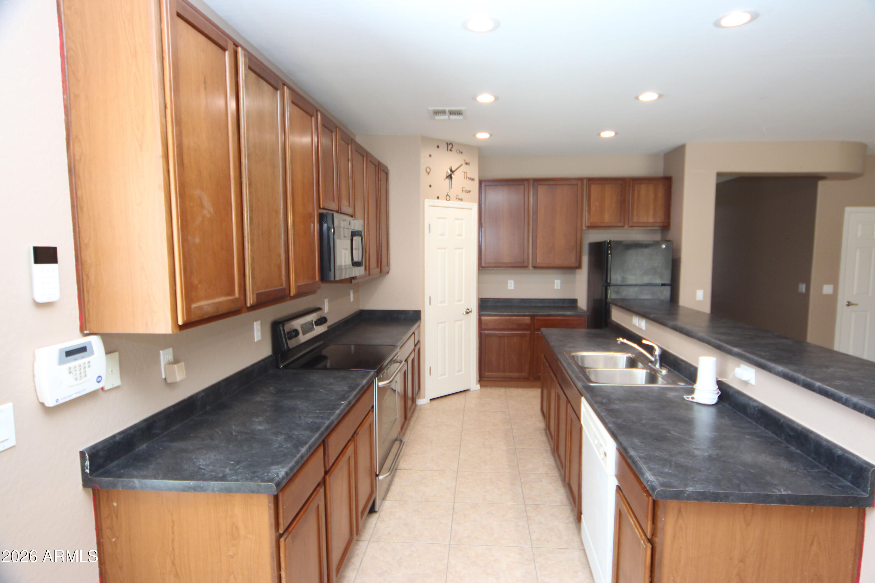 ESTRELLA MOUNTAIN VILLAGE - Residential