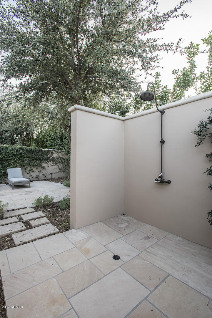 Custom Home! - Residential