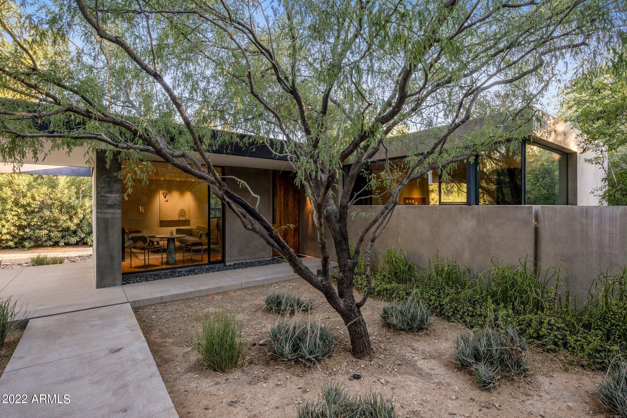 EQUESTRIAN TRAILS - Residential