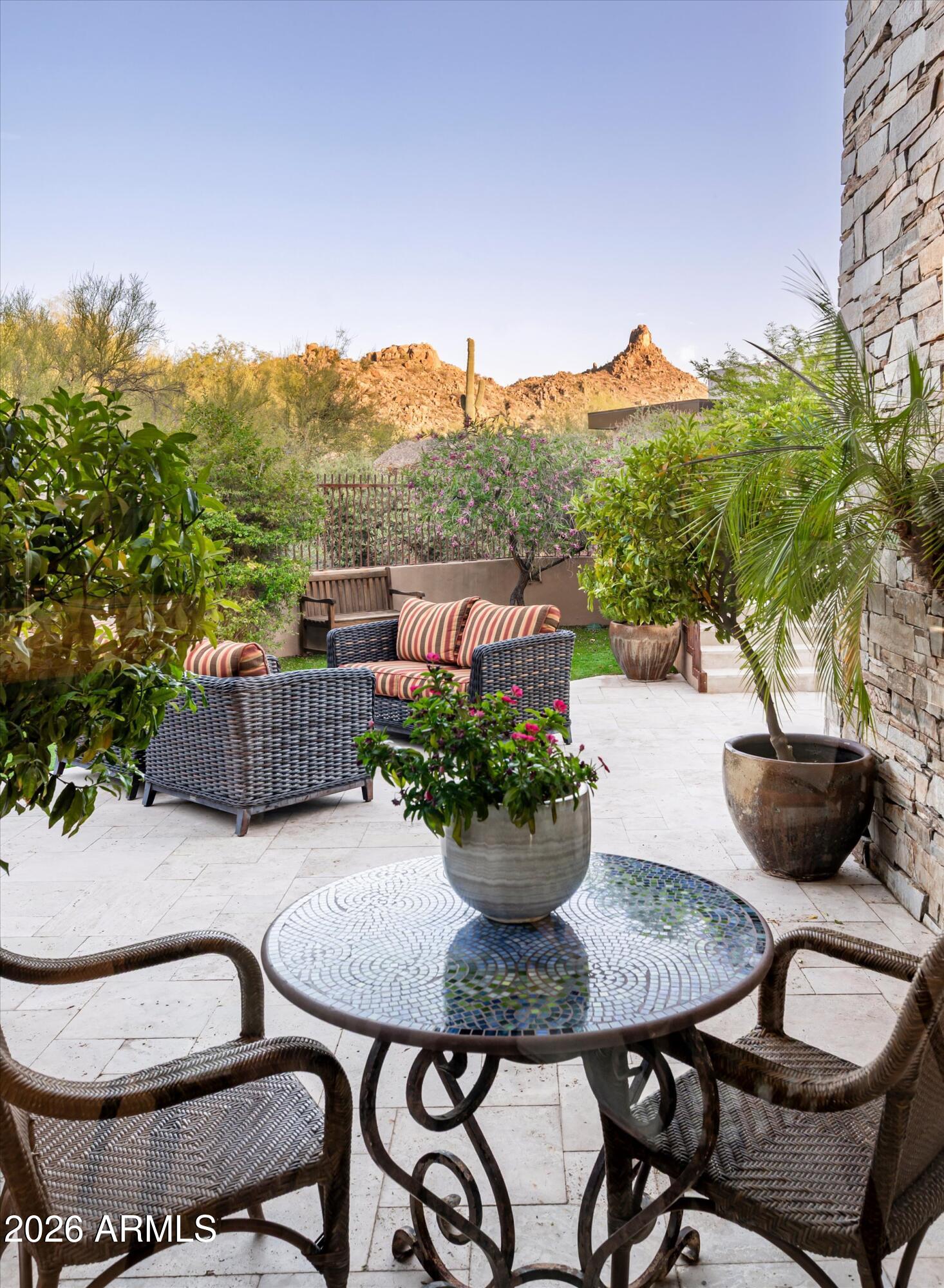 ESTANCIA - Residential