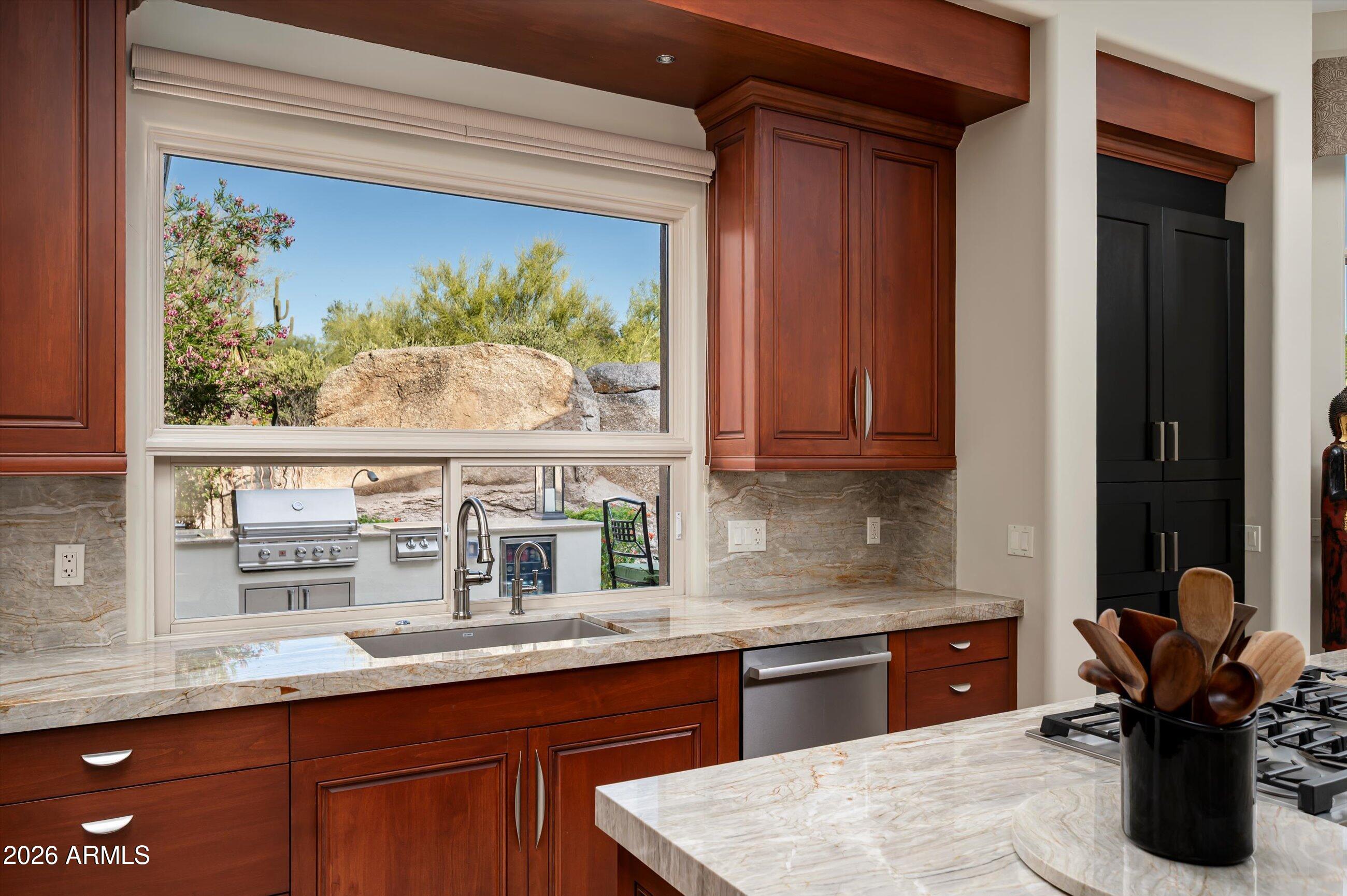 ESTANCIA - Residential