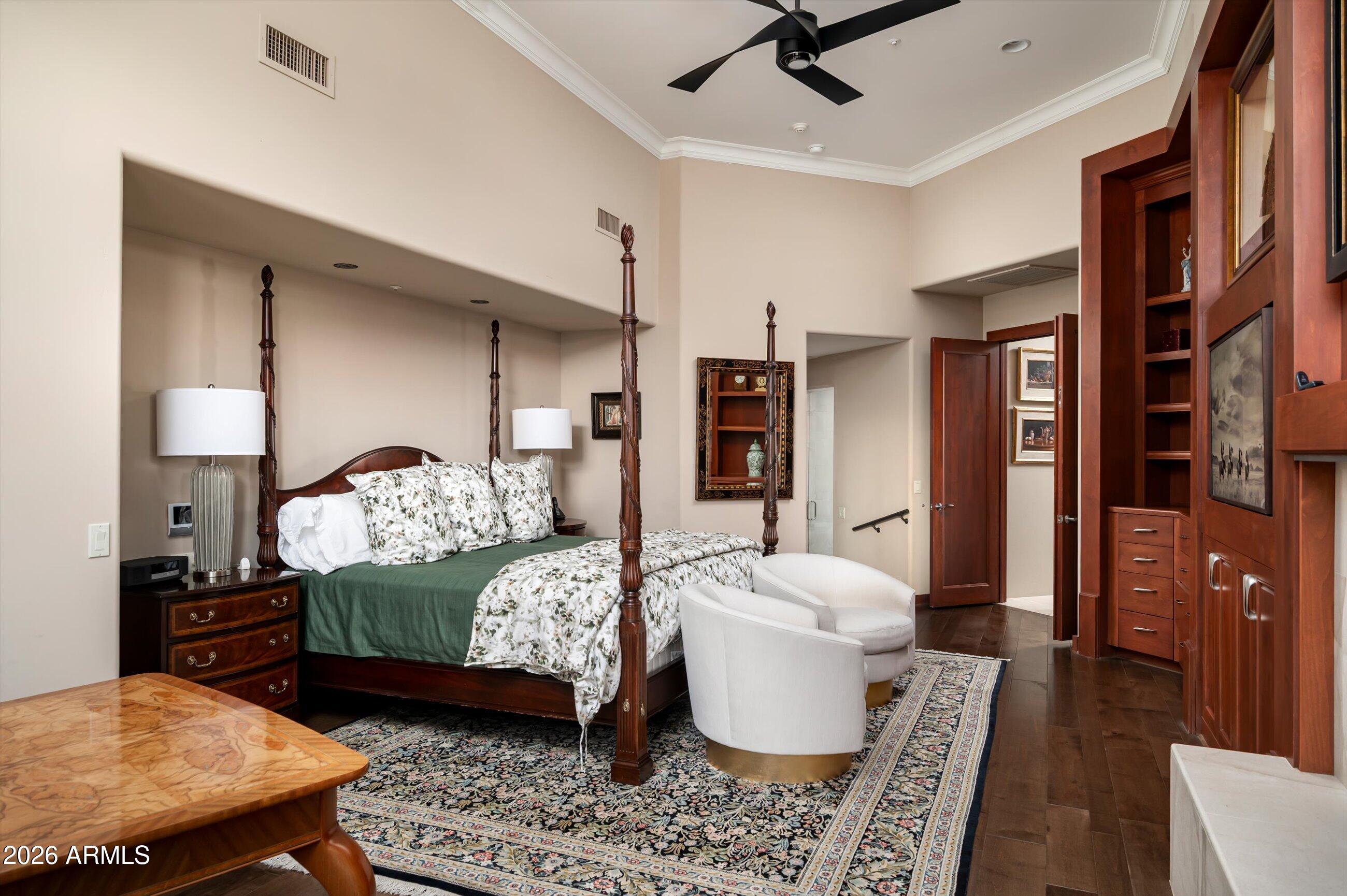 ESTANCIA - Residential