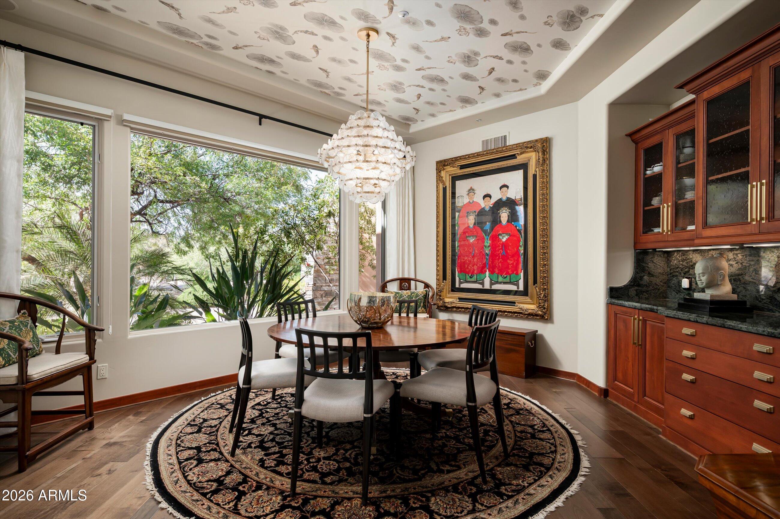 ESTANCIA - Residential