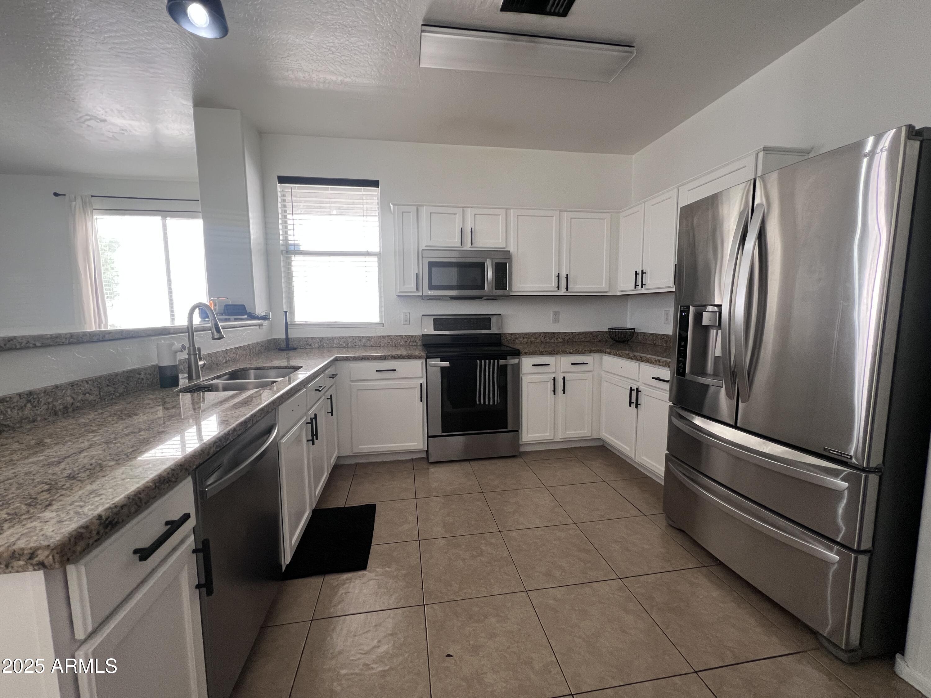 Palisades at Country Place - Residential