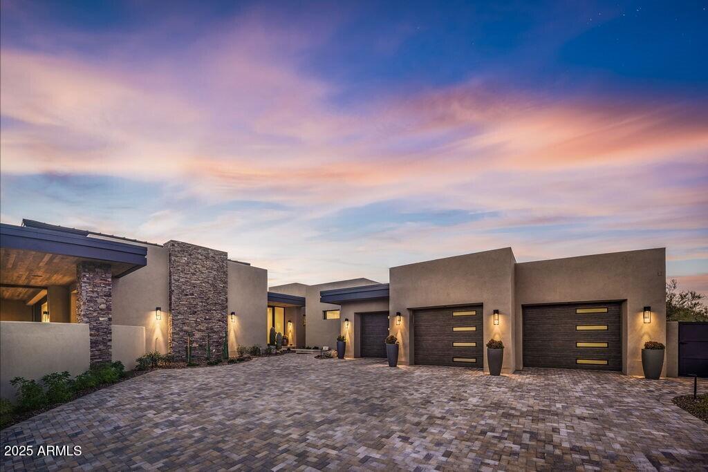 DESERT MOUNTAIN - Residential
