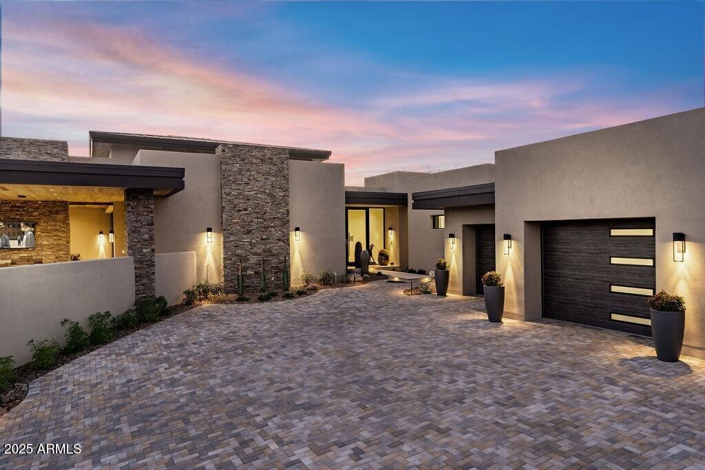 DESERT MOUNTAIN - Residential