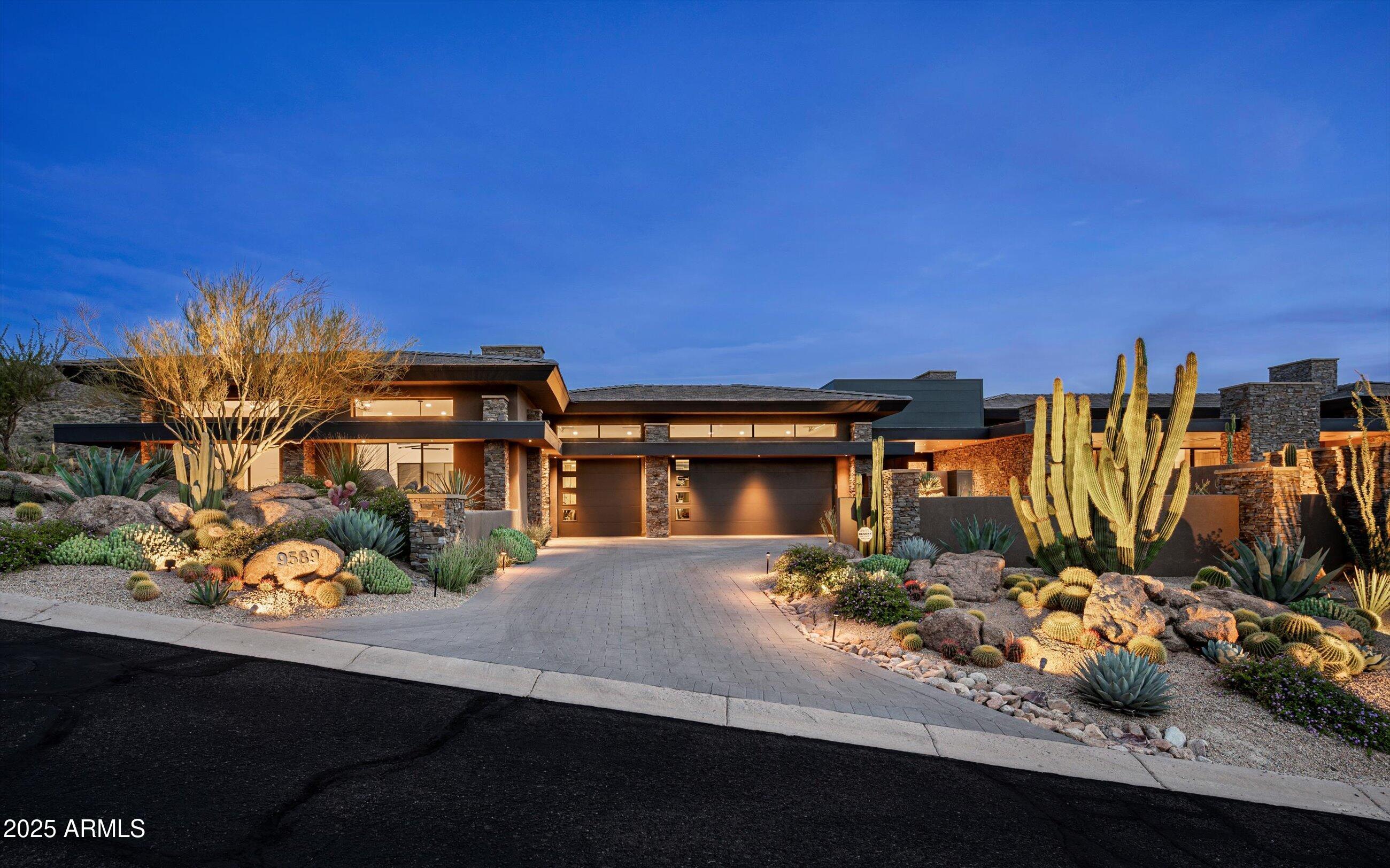 DESERT MOUNTAIN - Residential