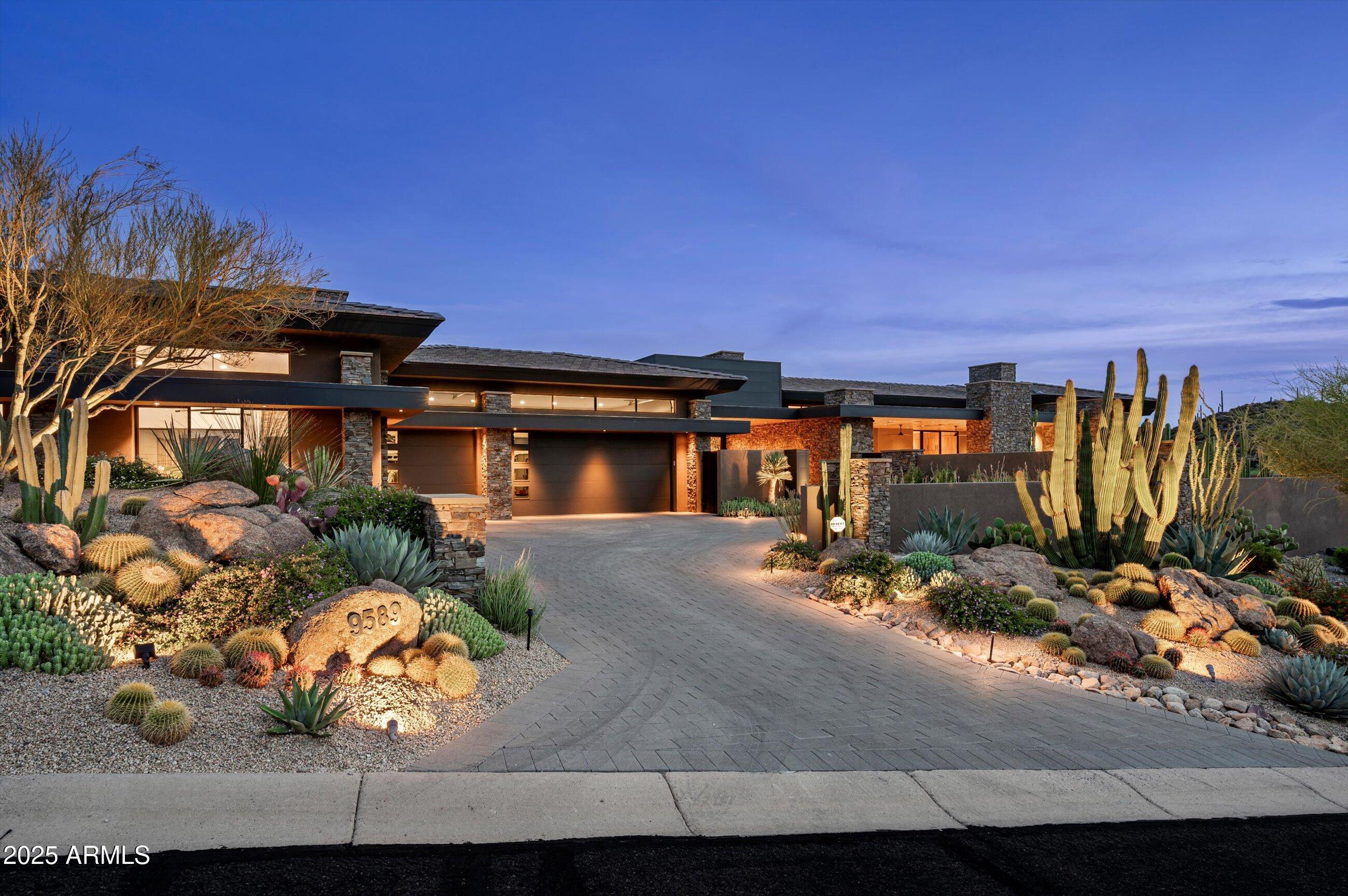 DESERT MOUNTAIN - Residential