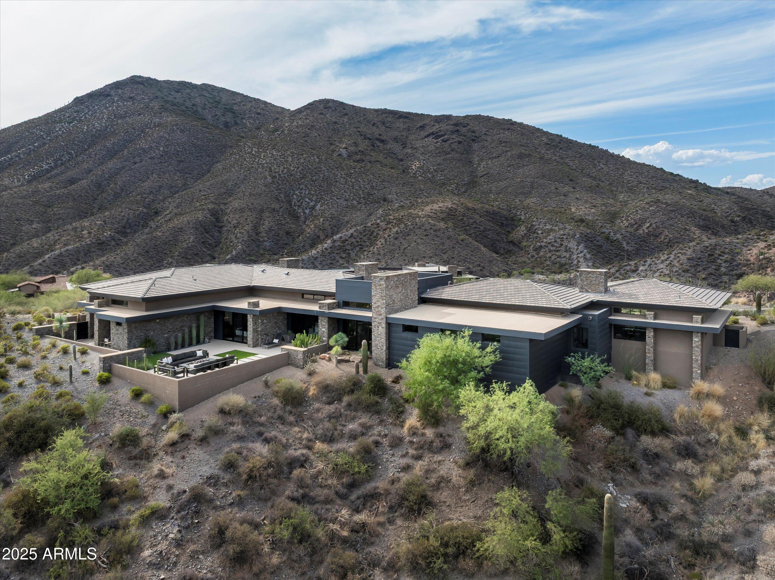 DESERT MOUNTAIN - Residential