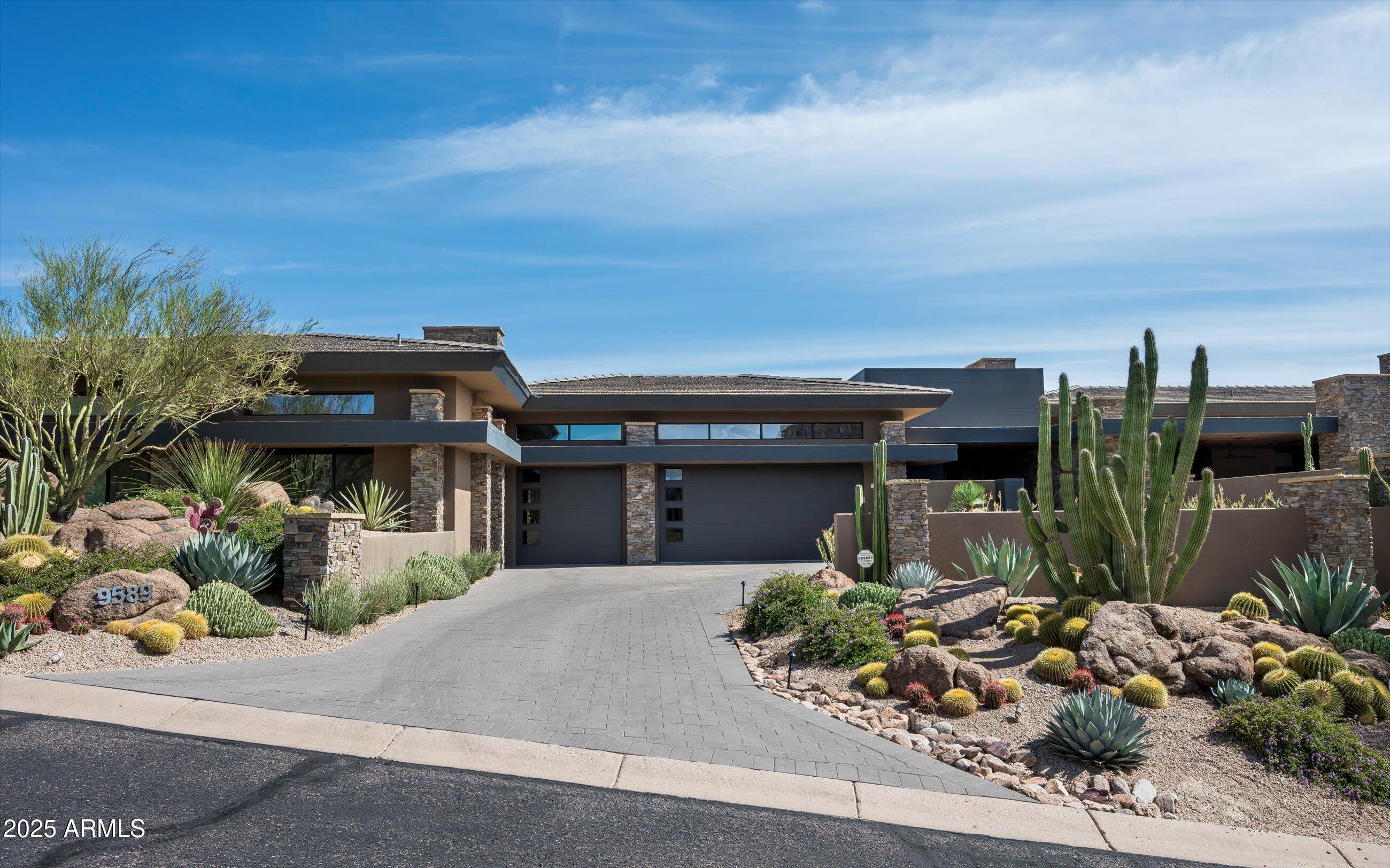 DESERT MOUNTAIN - Residential
