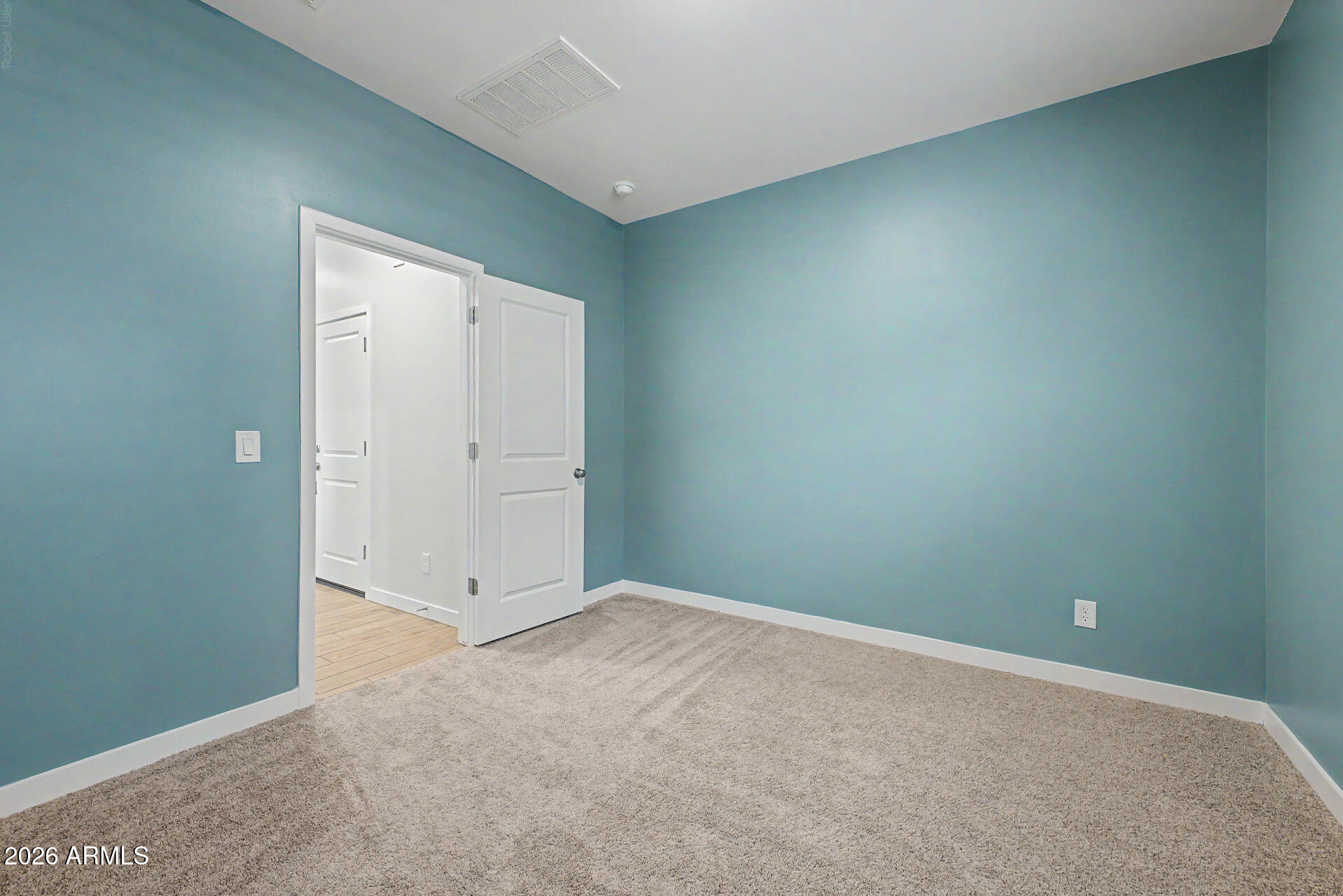 LAVEEN SPRINGS - Residential