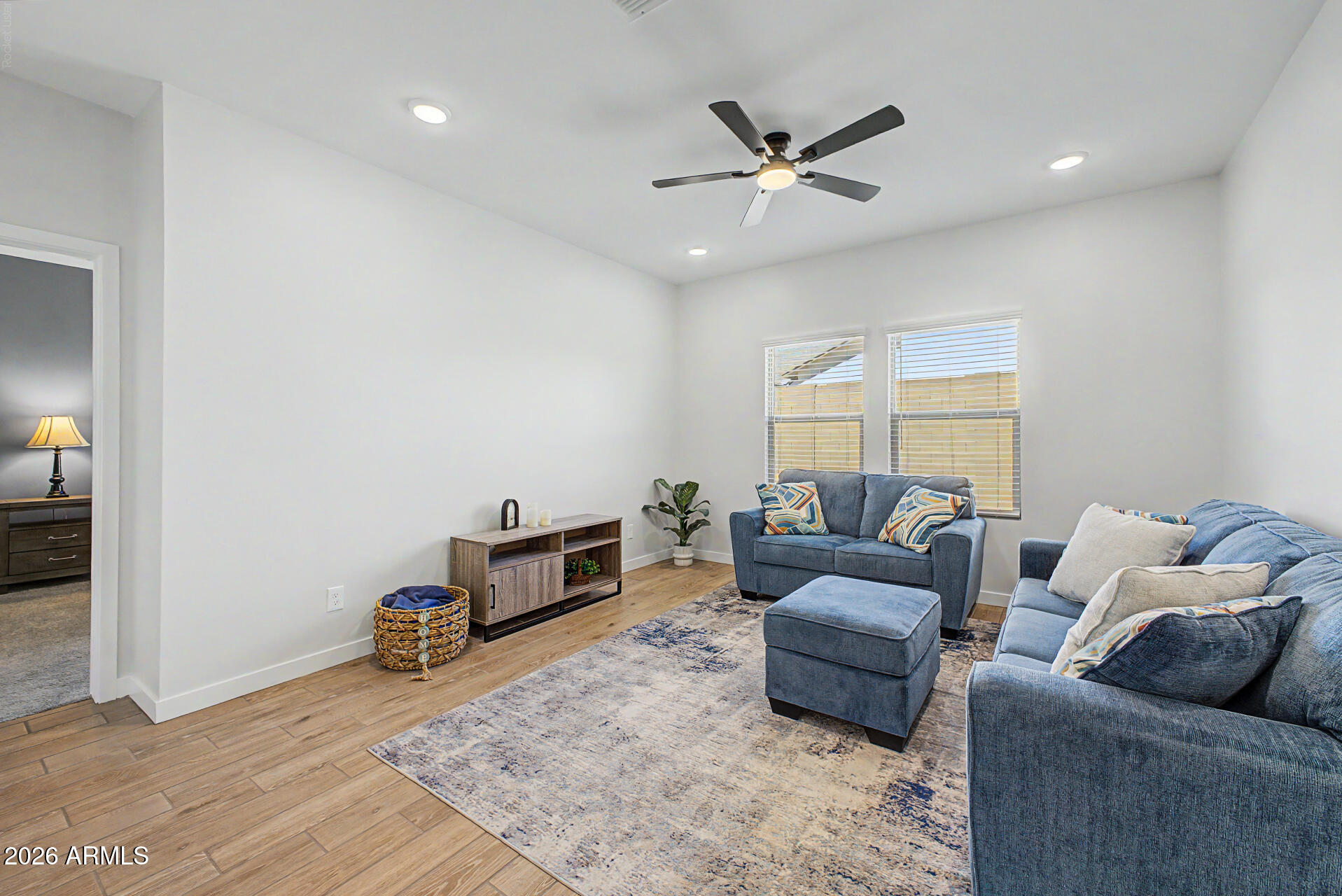LAVEEN SPRINGS - Residential