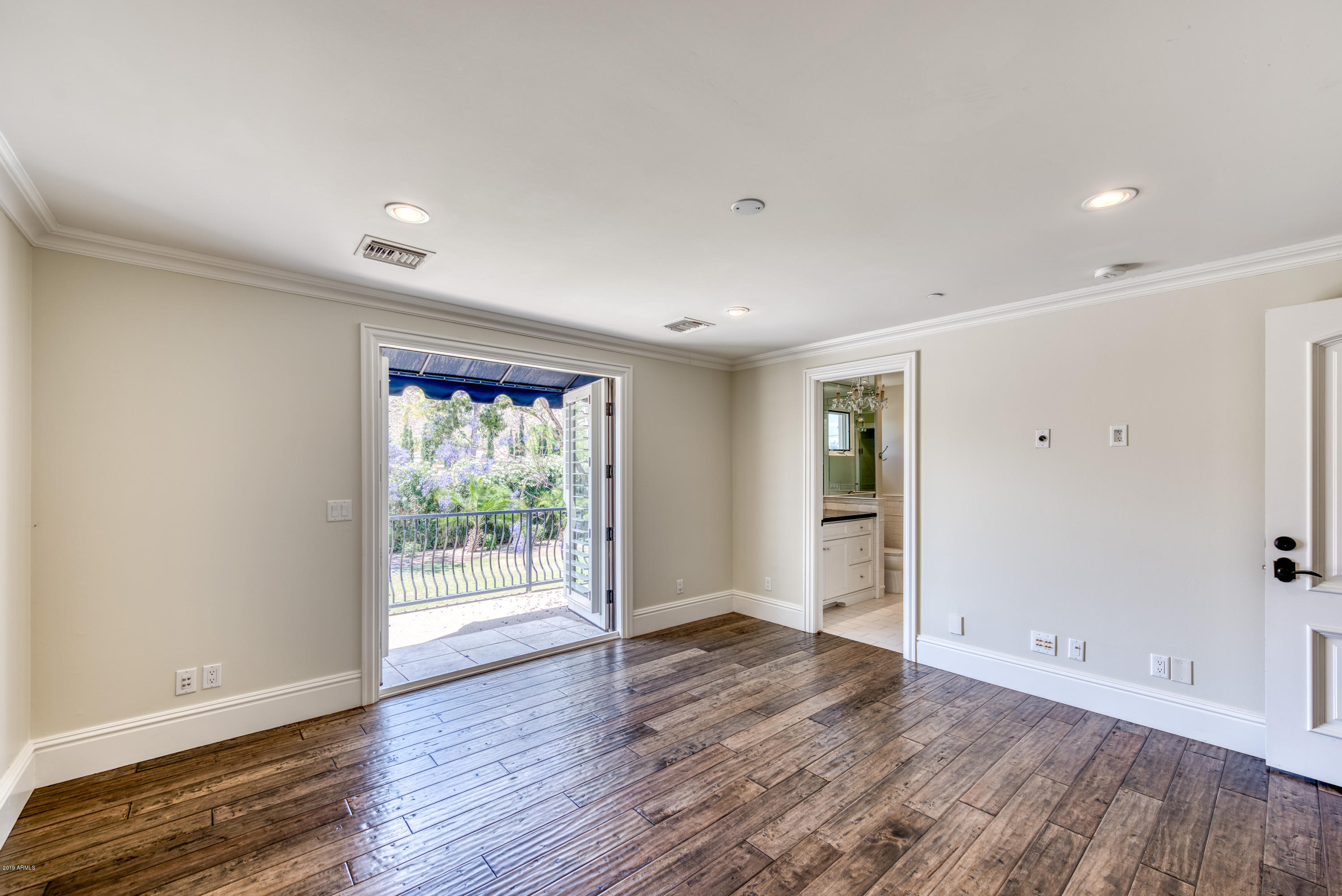 Sectional - Residential
