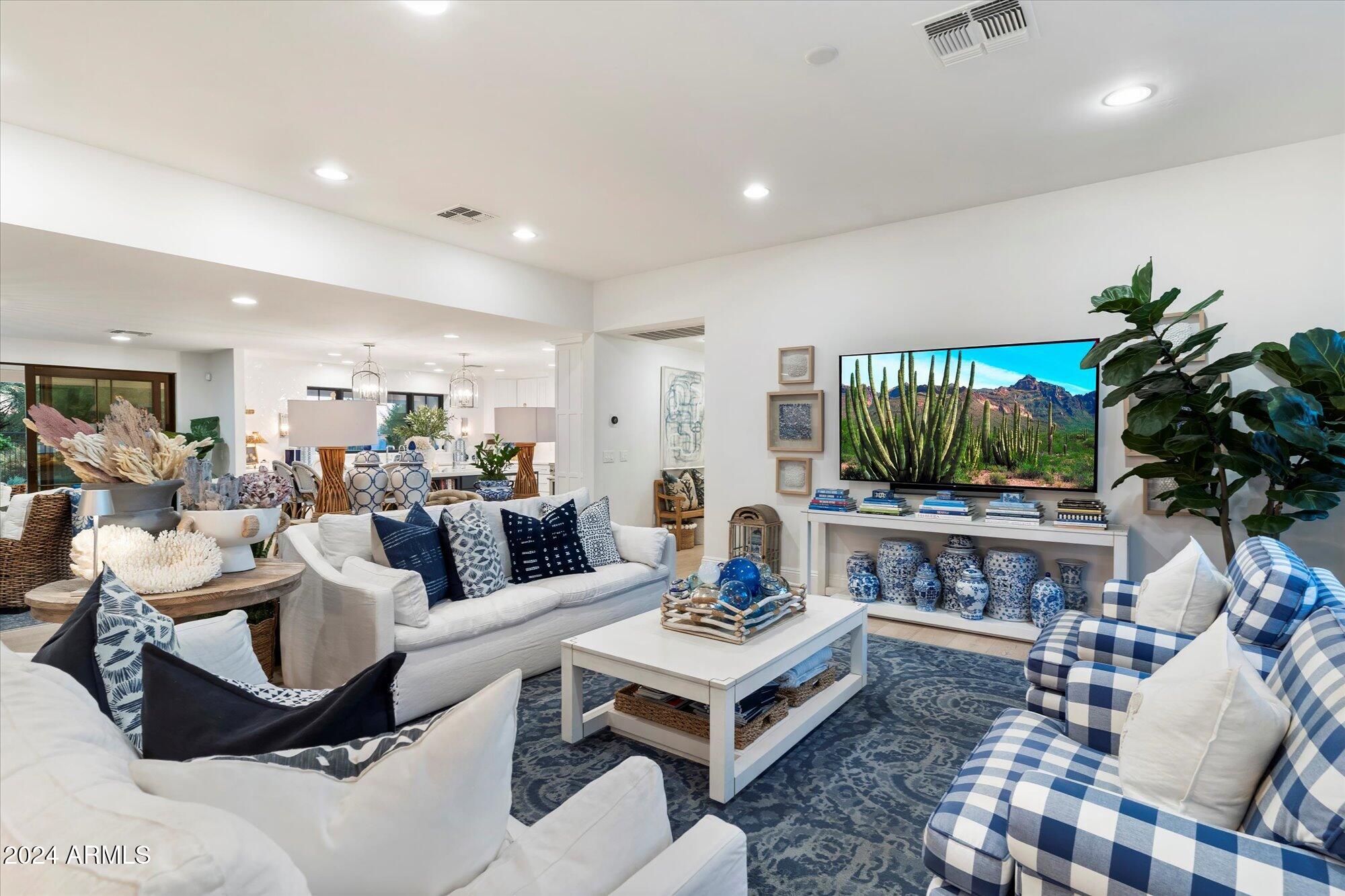PALO VERDE FOOTHILLS - Residential