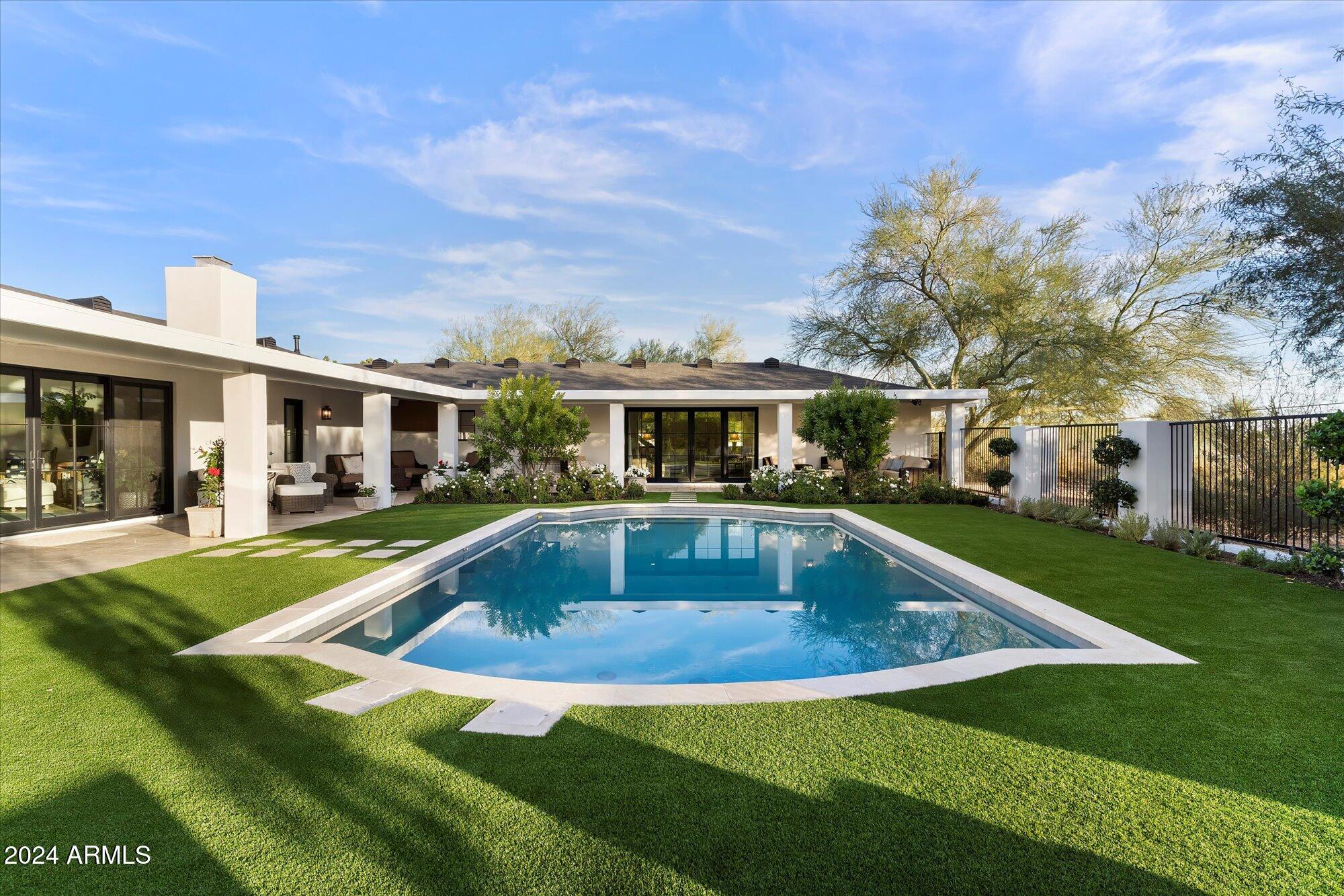 PALO VERDE FOOTHILLS - Residential