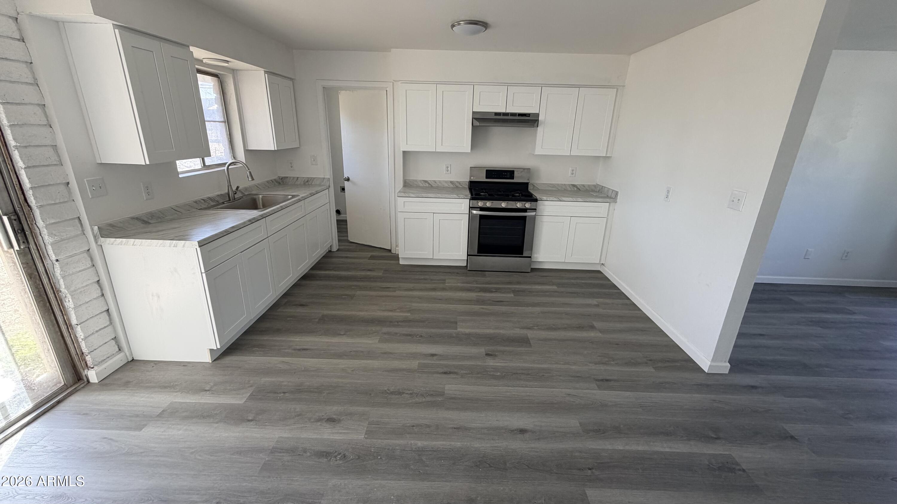 WINKELMAN TOWNSITE - Residential