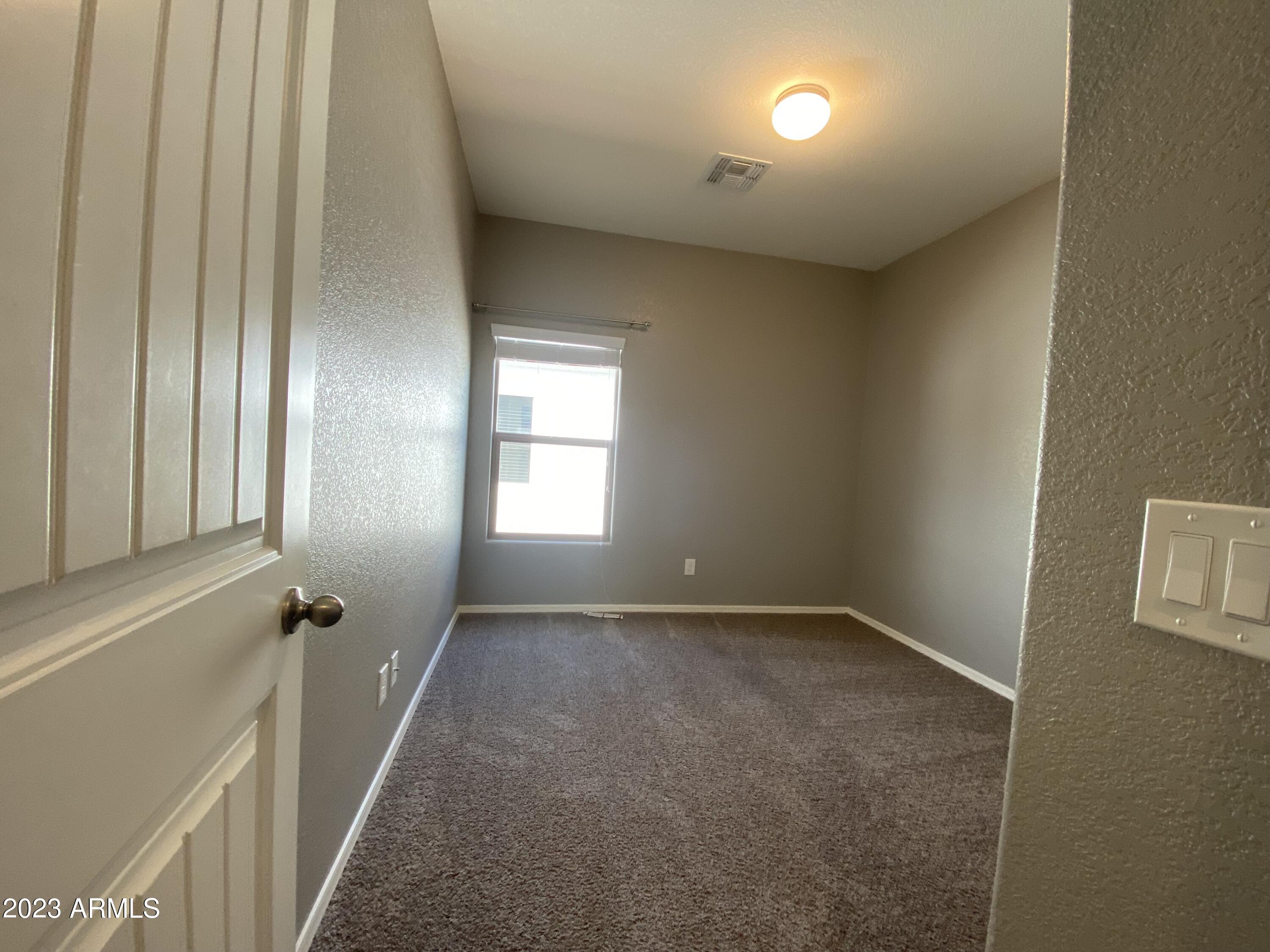 RETREAT PHASE 1 - Residential Lease