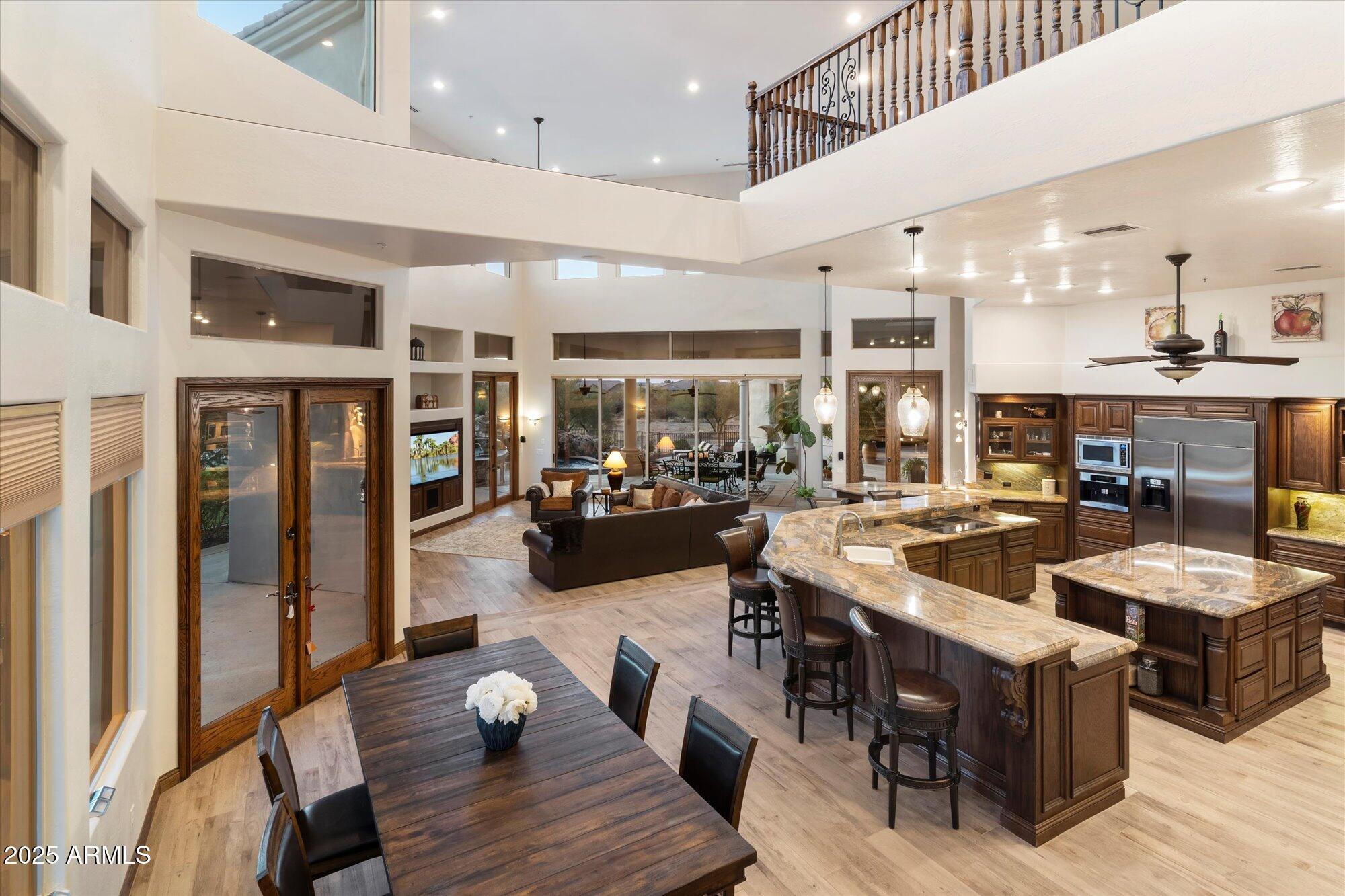 DIXON PLACE - Residential