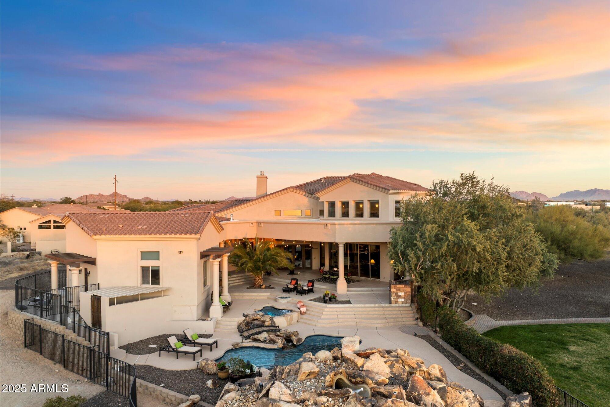 DIXON PLACE - Residential