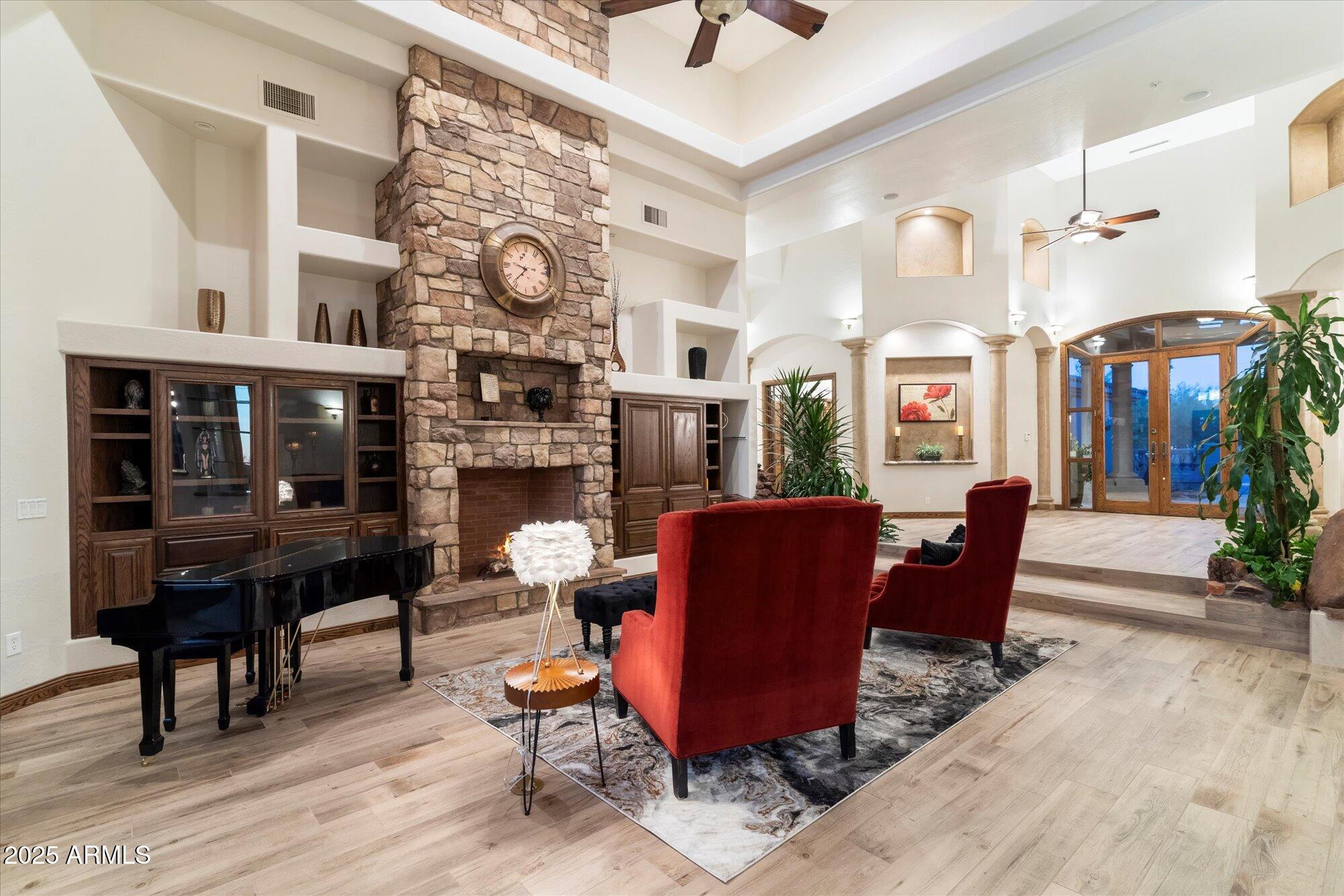 DIXON PLACE - Residential