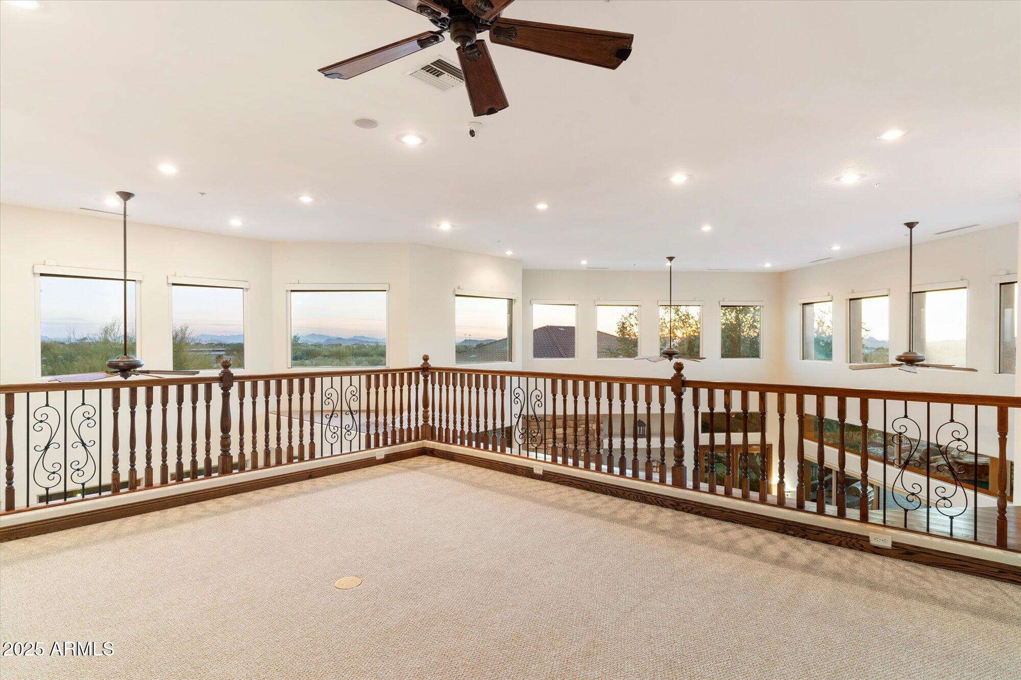 DIXON PLACE - Residential