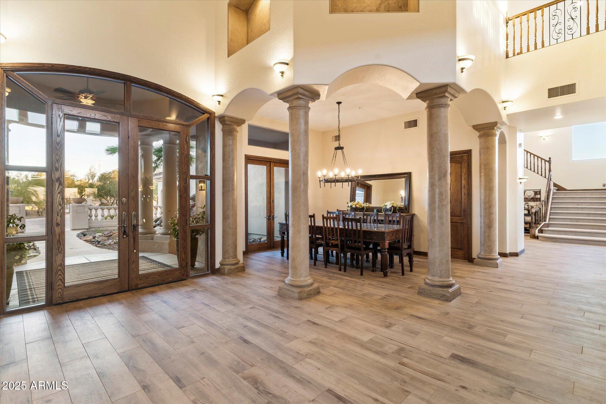 DIXON PLACE - Residential