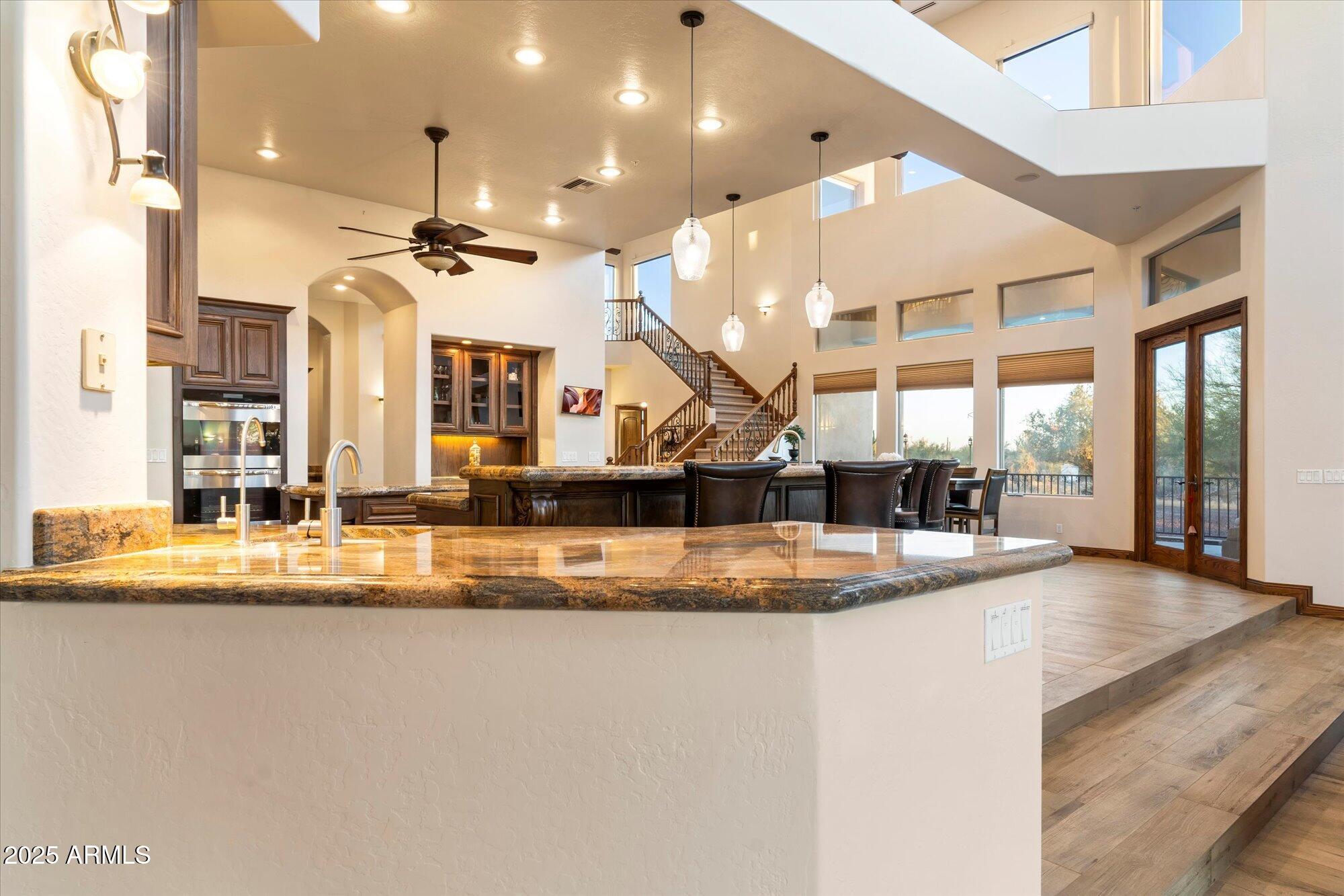 DIXON PLACE - Residential