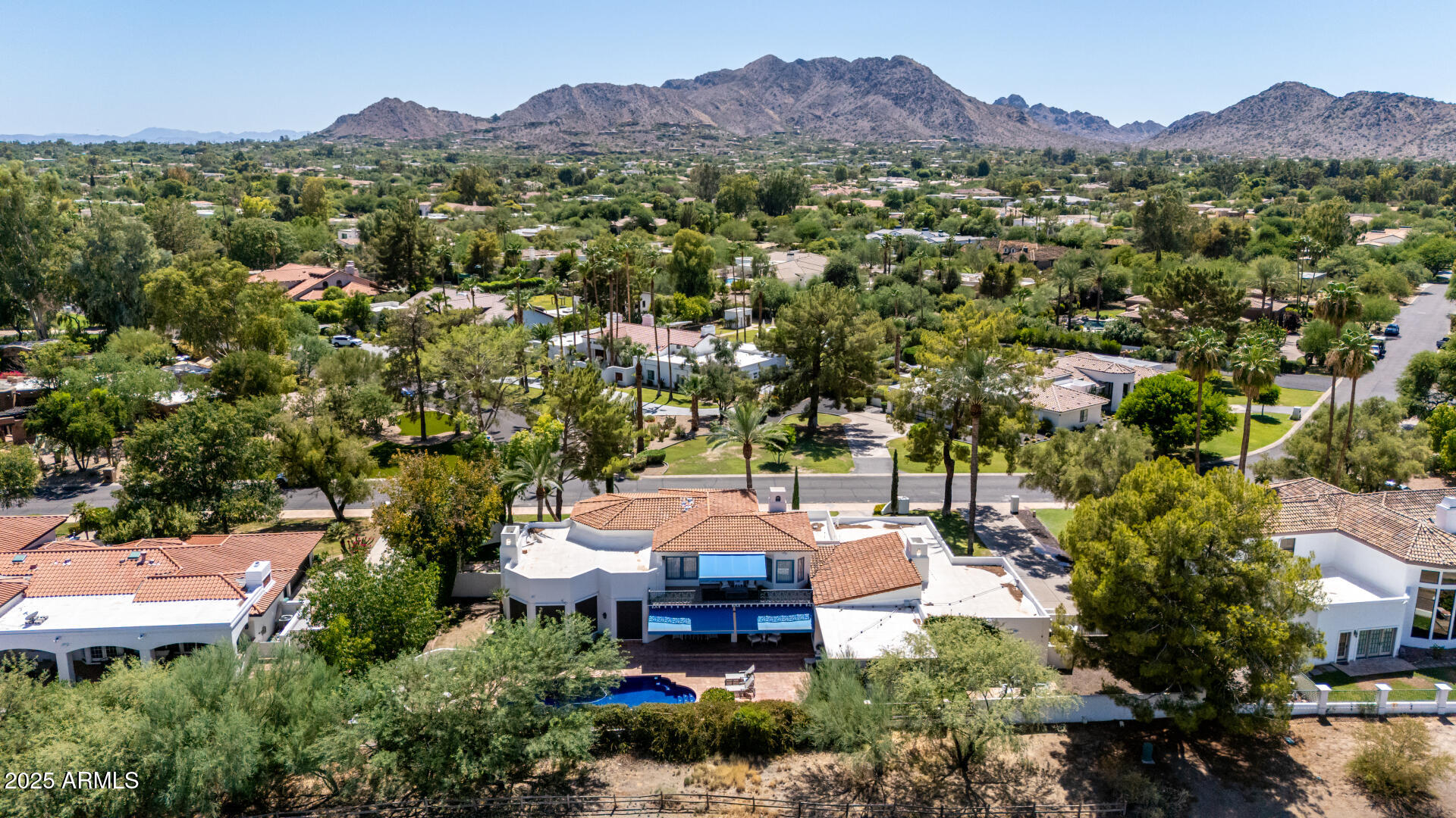 CAMELBACK COUNTRY ESTATES UNIT 4 - Residential