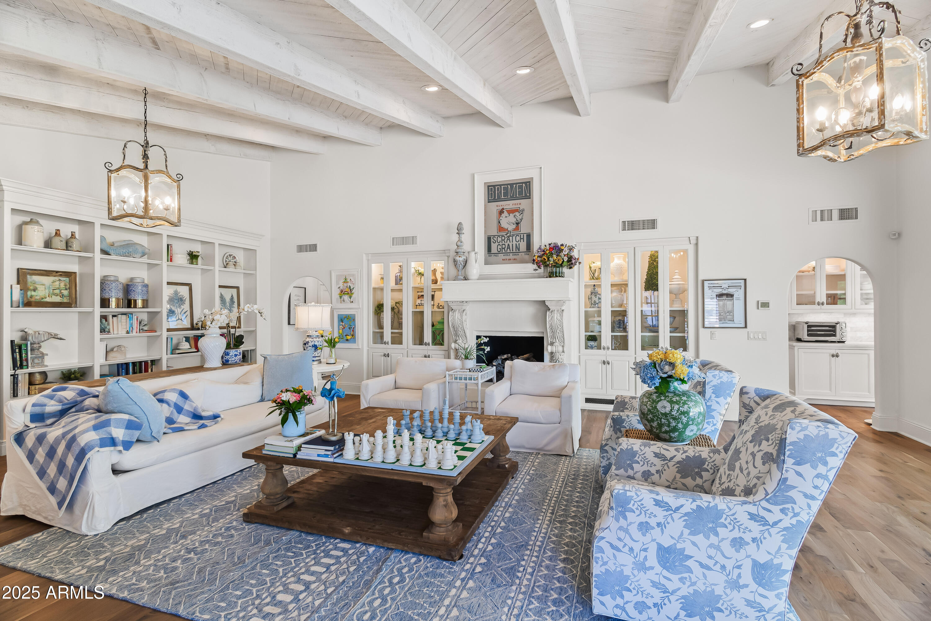 CAMELBACK COUNTRY ESTATES UNIT 4 - Residential