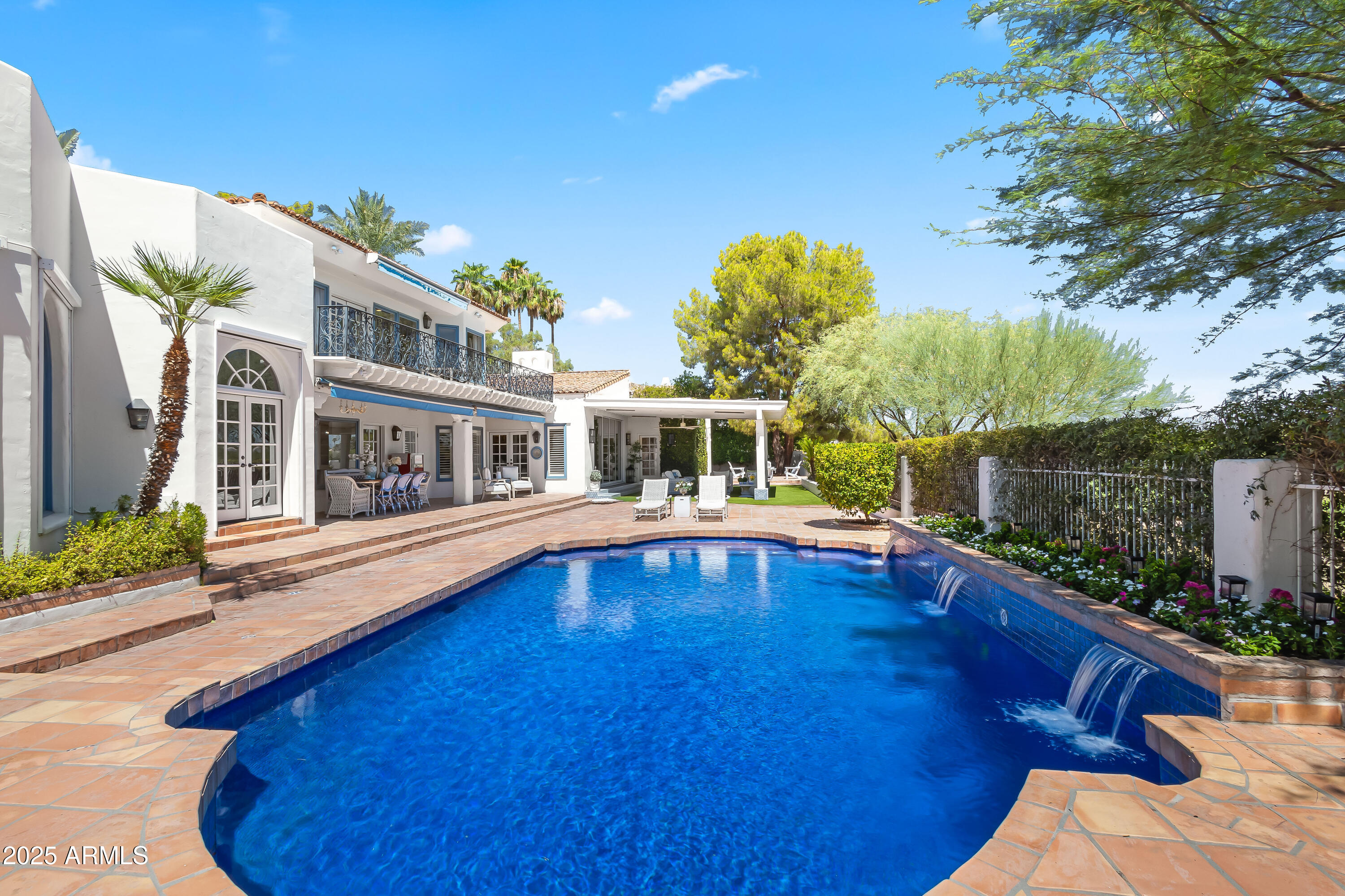 CAMELBACK COUNTRY ESTATES UNIT 4 - Residential