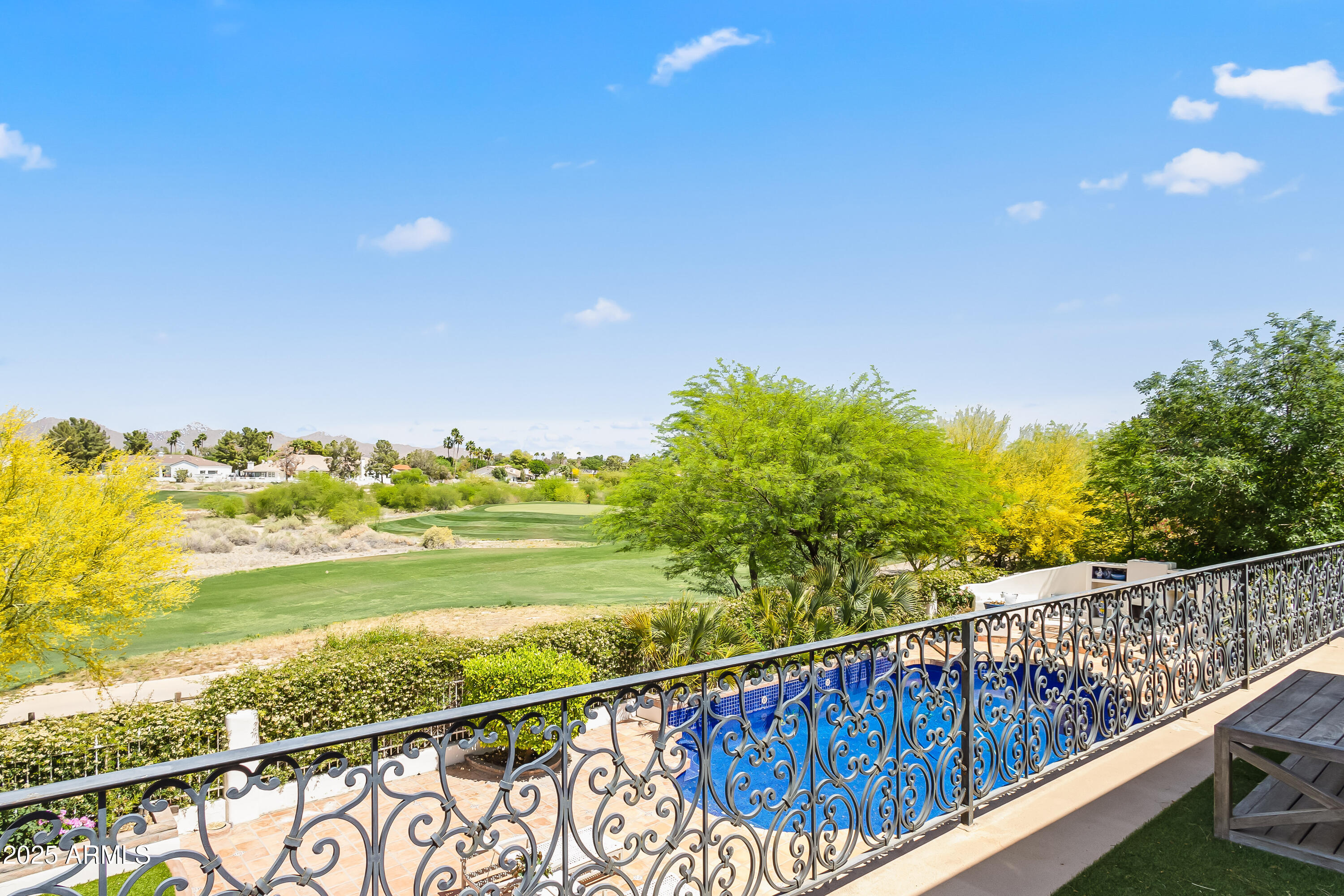 CAMELBACK COUNTRY ESTATES UNIT 4 - Residential