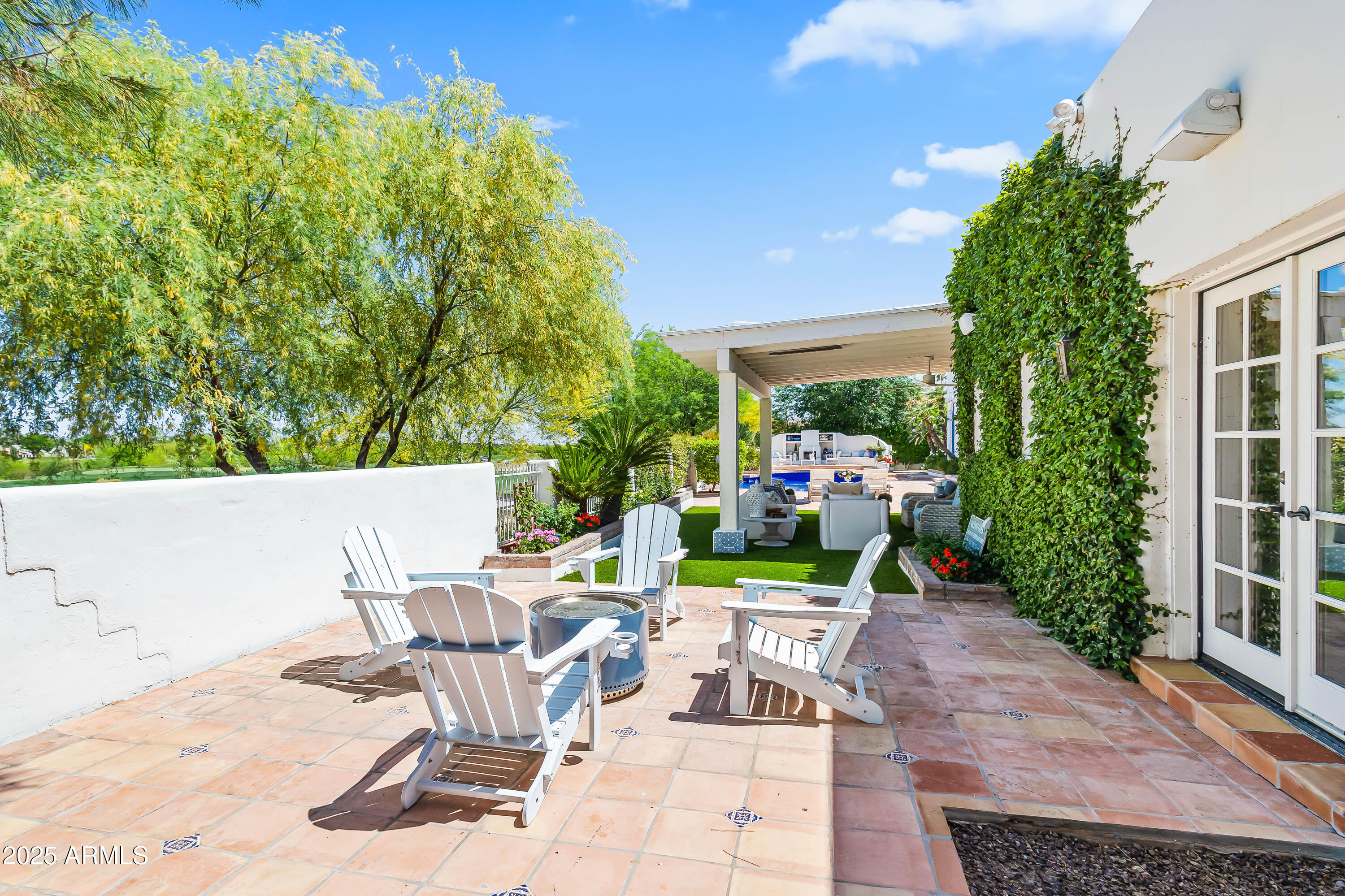 CAMELBACK COUNTRY ESTATES UNIT 4 - Residential