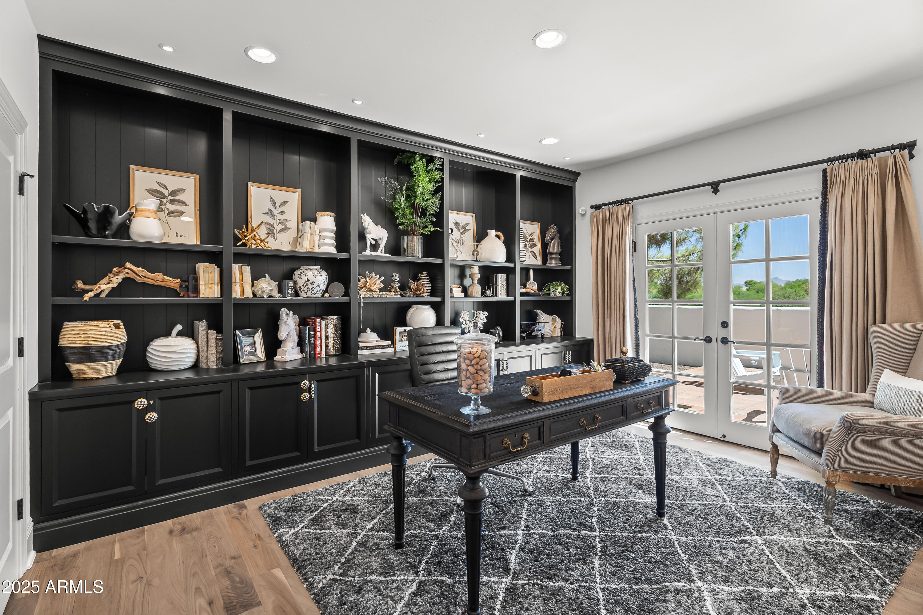 CAMELBACK COUNTRY ESTATES UNIT 4 - Residential