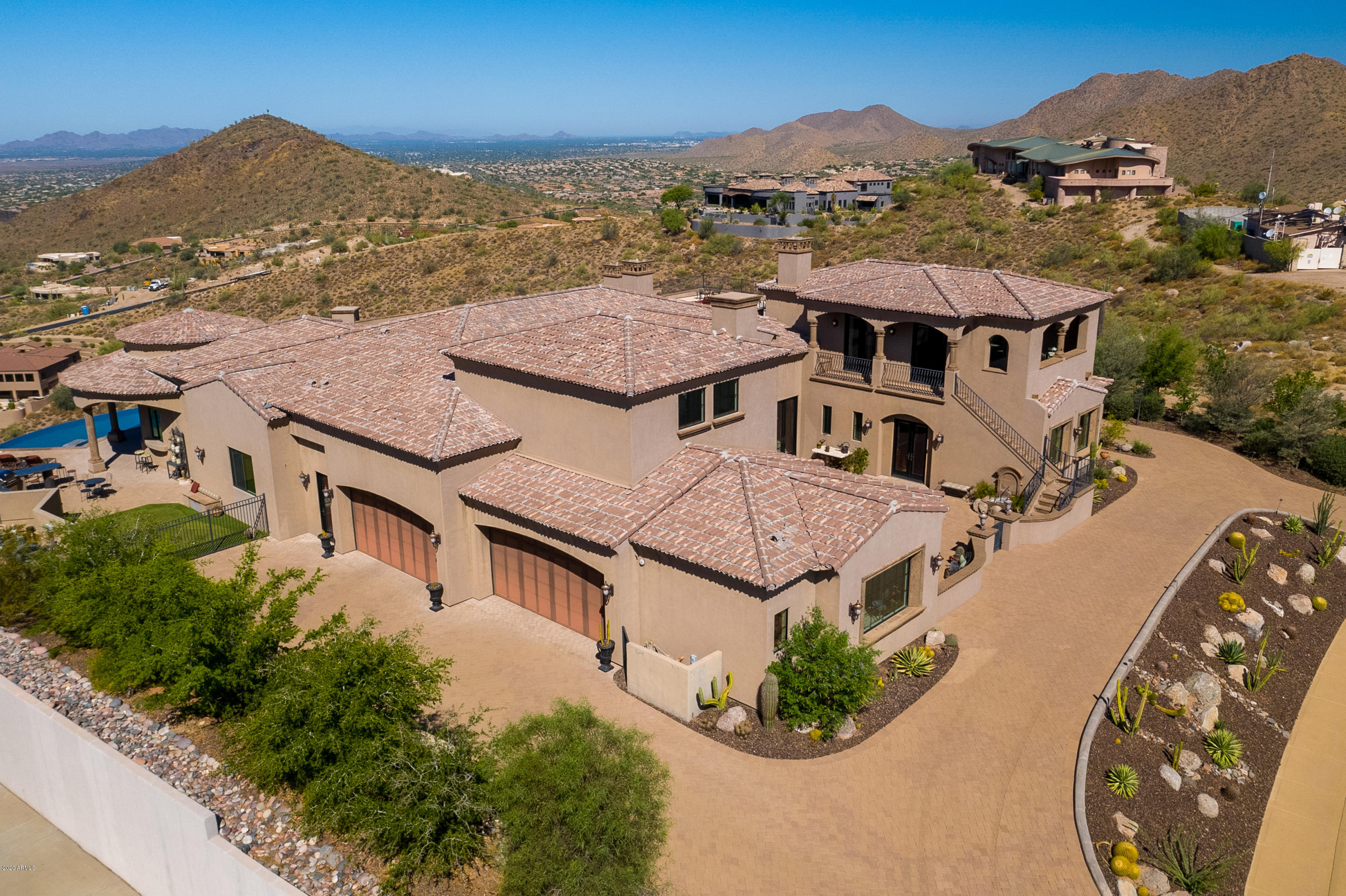 CRESTVIEW AT FOUNTAIN HILLS - Residential