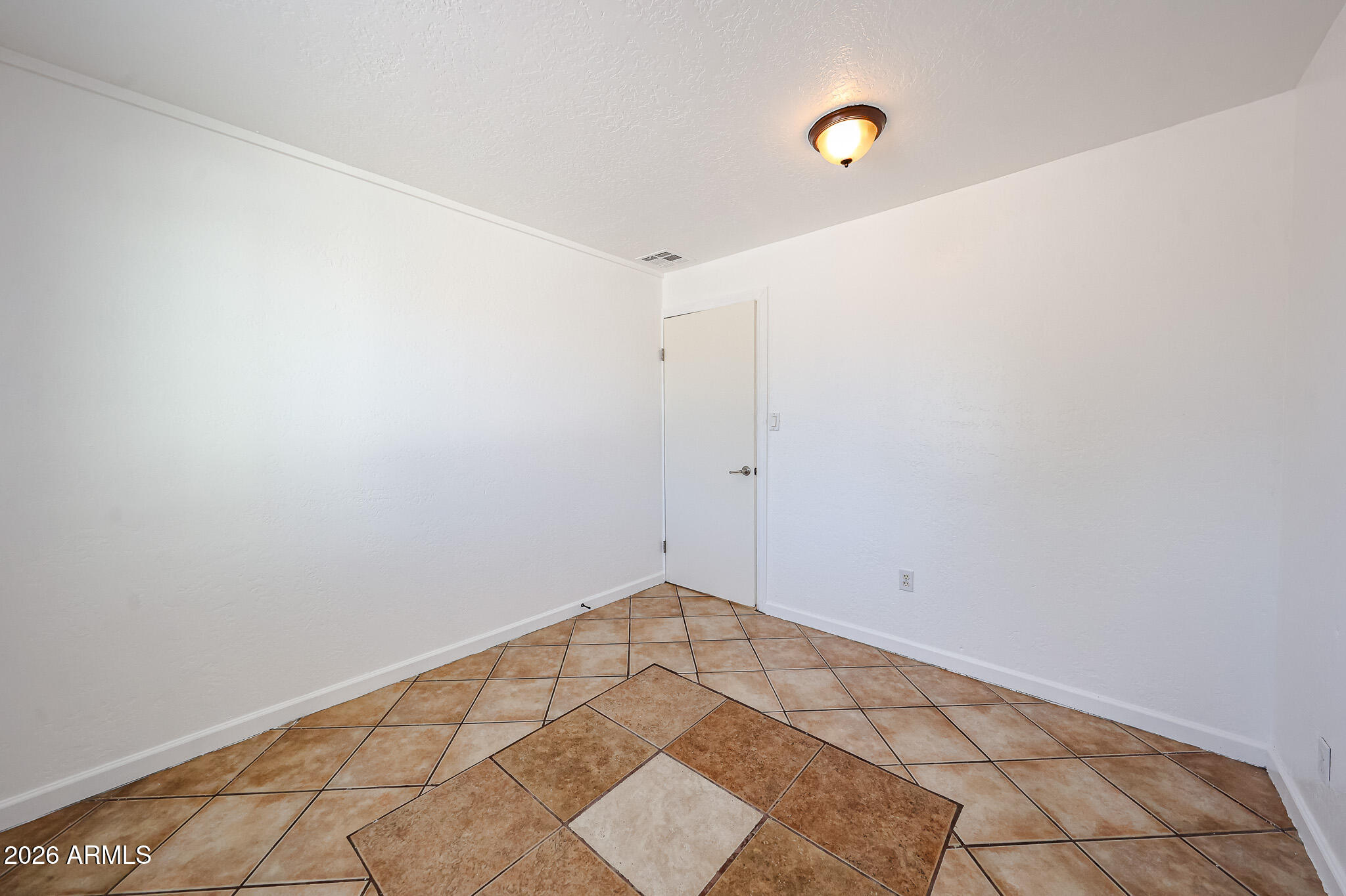 MARYVALE TERRACE 39 - Residential