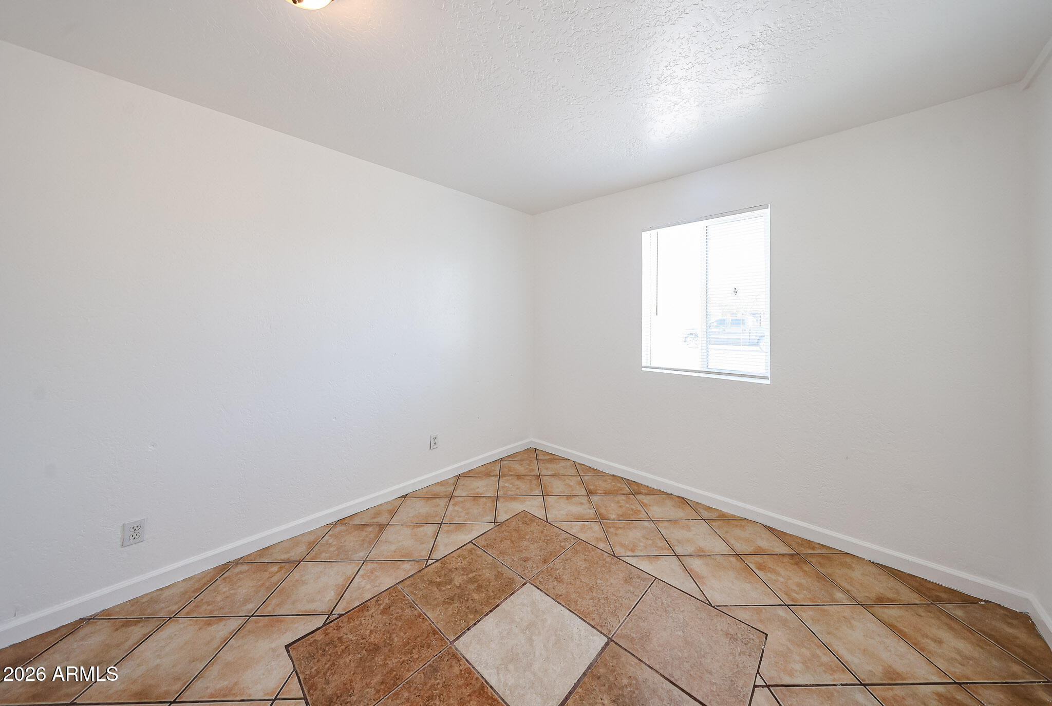 MARYVALE TERRACE 39 - Residential