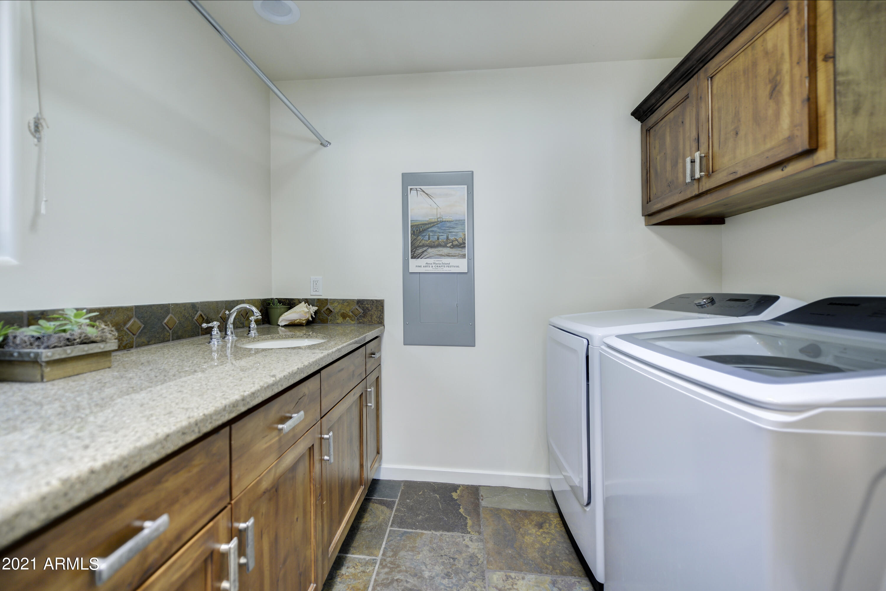 WEST BARTLETT ESTATES LOT 1-8 - Residential