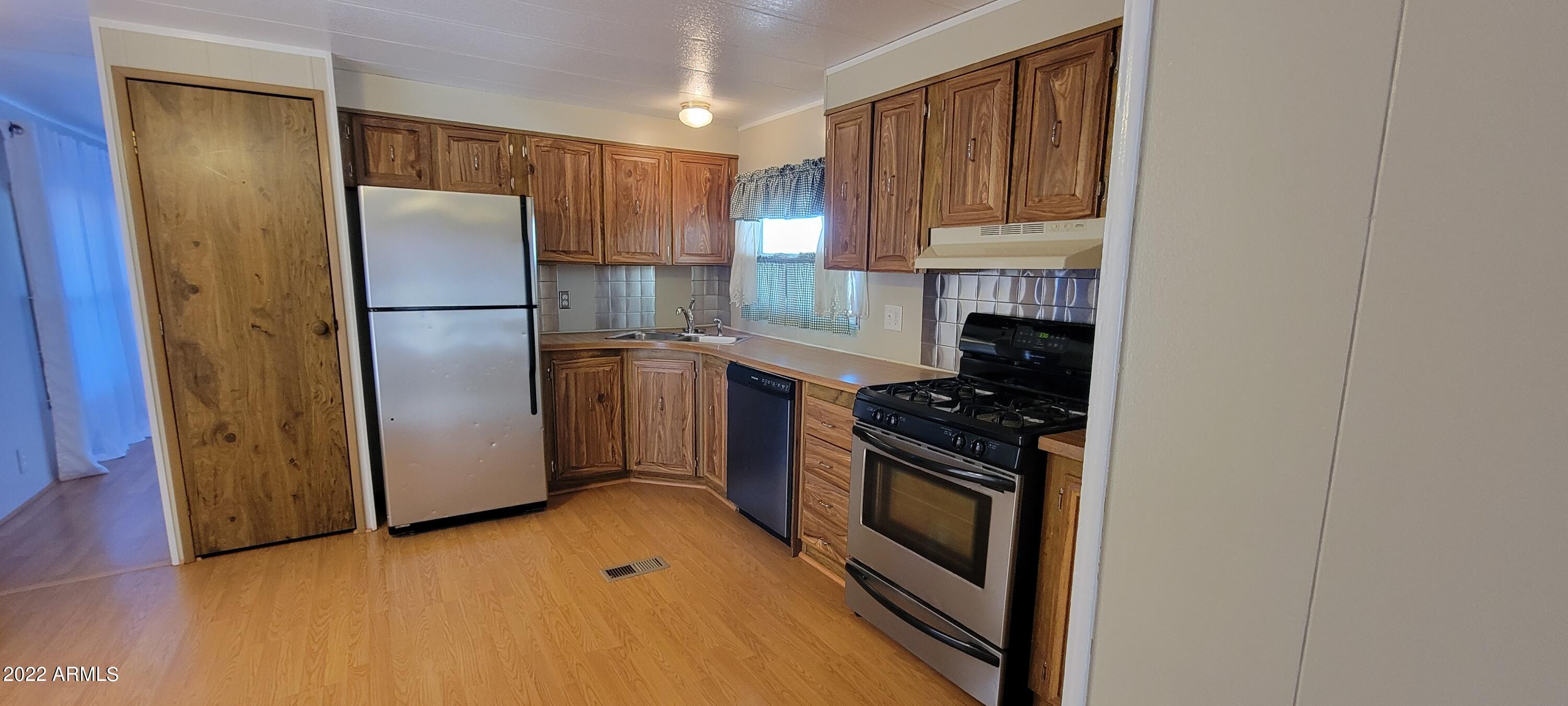 GOLDEN ACRES MOBILE HOME PARK - Residential