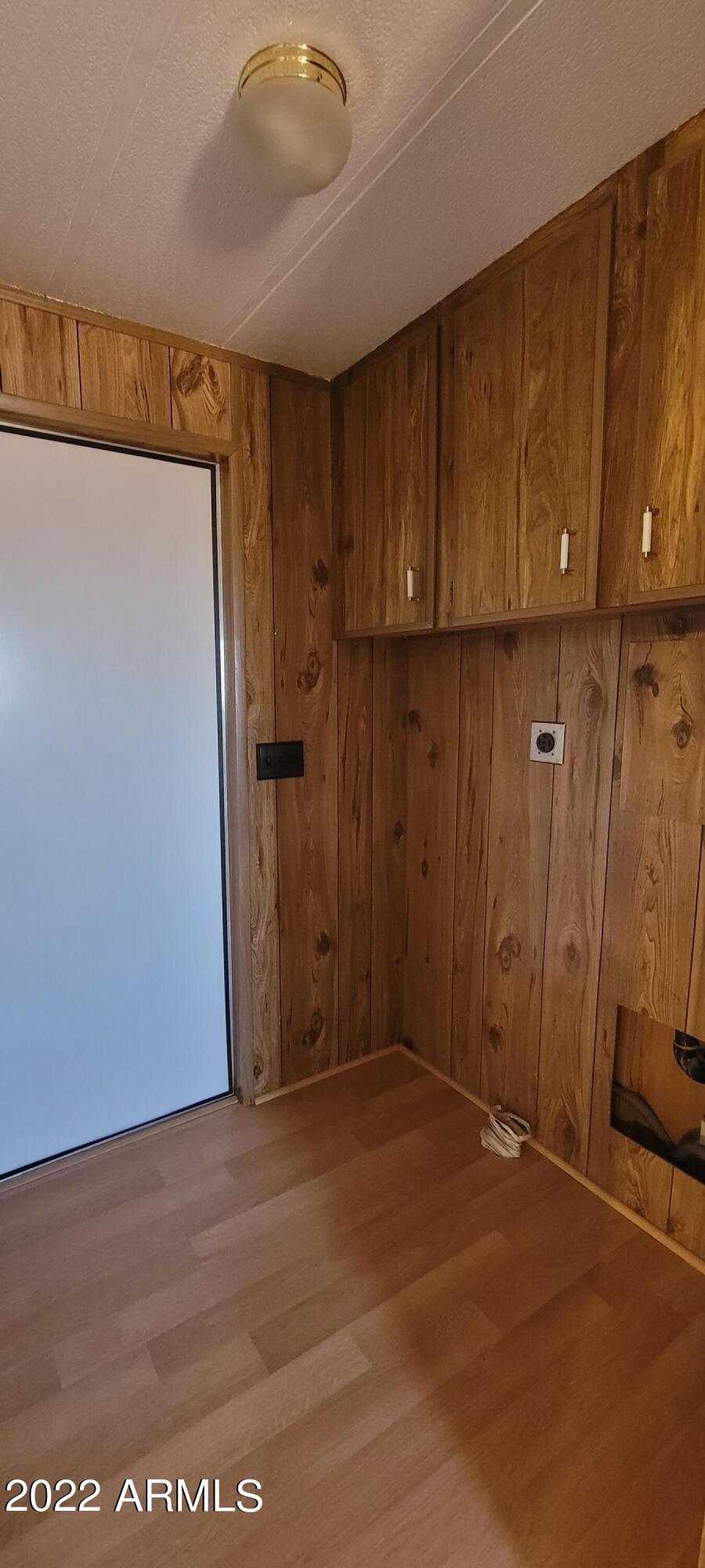 GOLDEN ACRES MOBILE HOME PARK - Residential