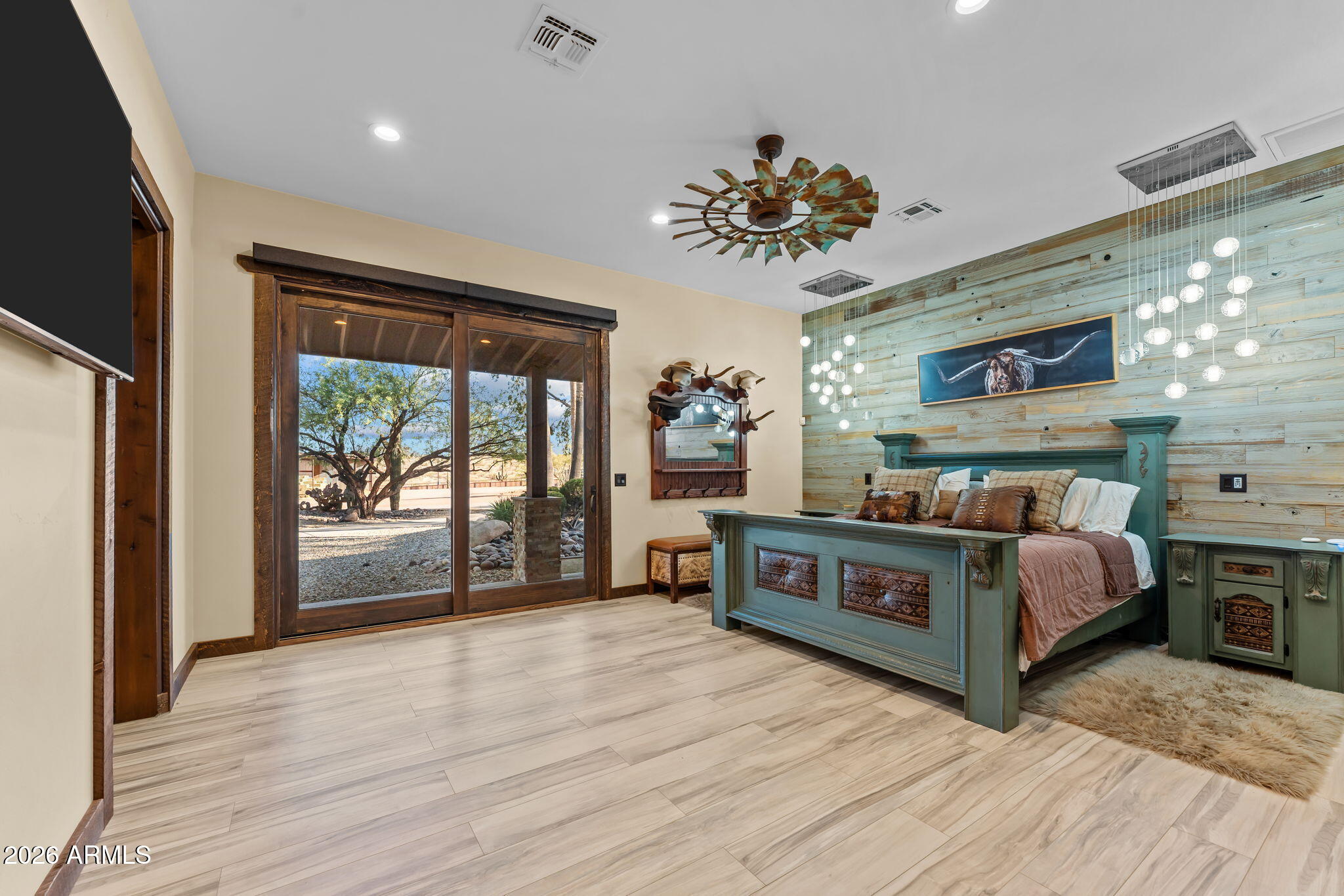 6.9 Acres with a full horse set-up - Residential