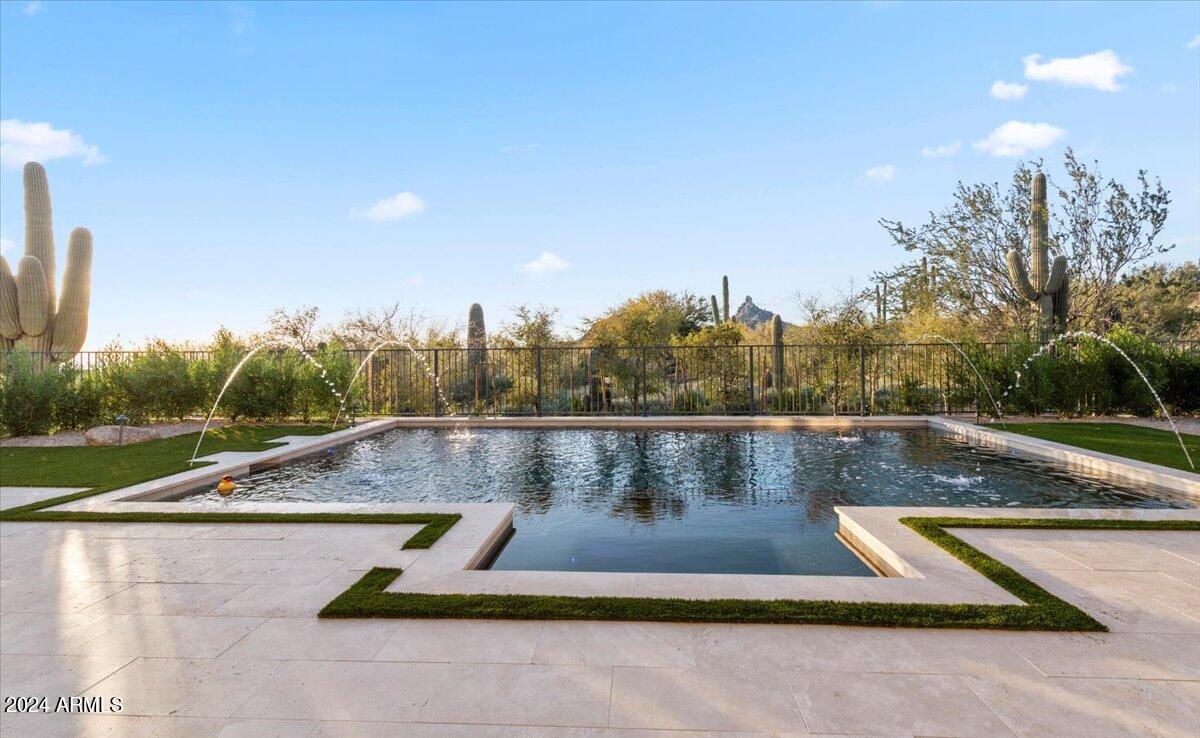 ARTESANO AT TROON CANYON - Residential