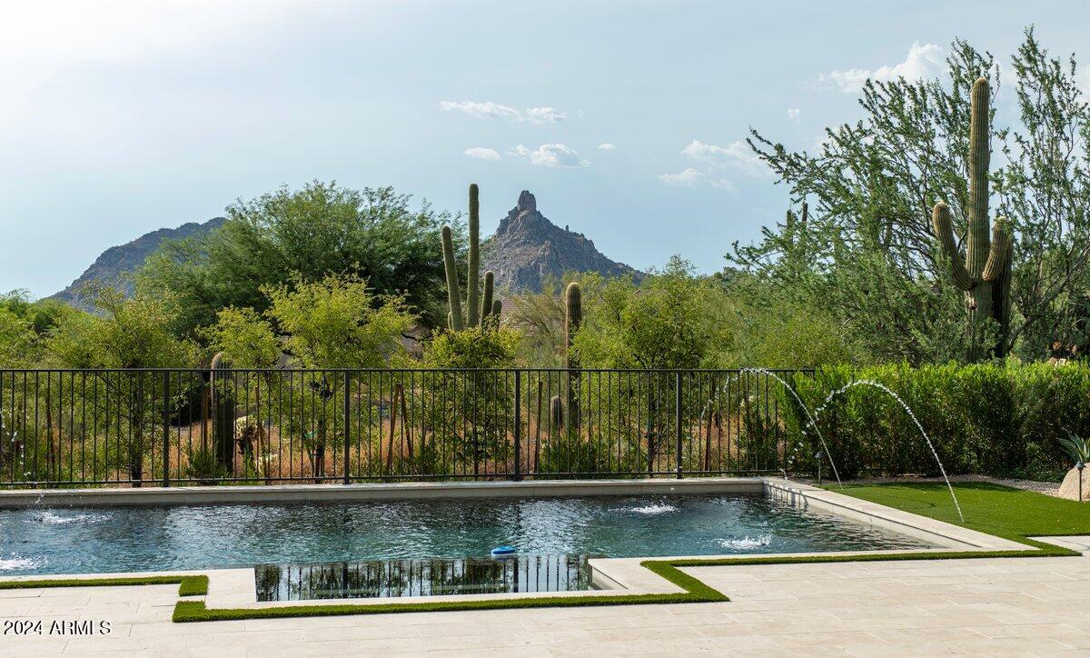 ARTESANO AT TROON CANYON - Residential