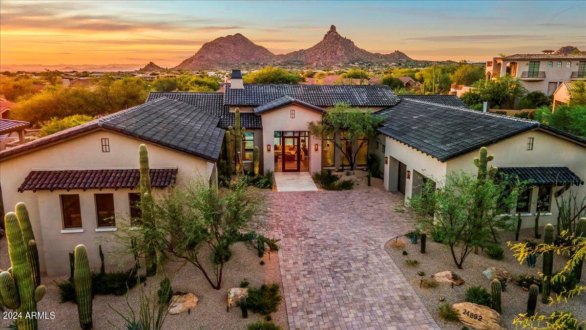 ARTESANO AT TROON CANYON - Residential