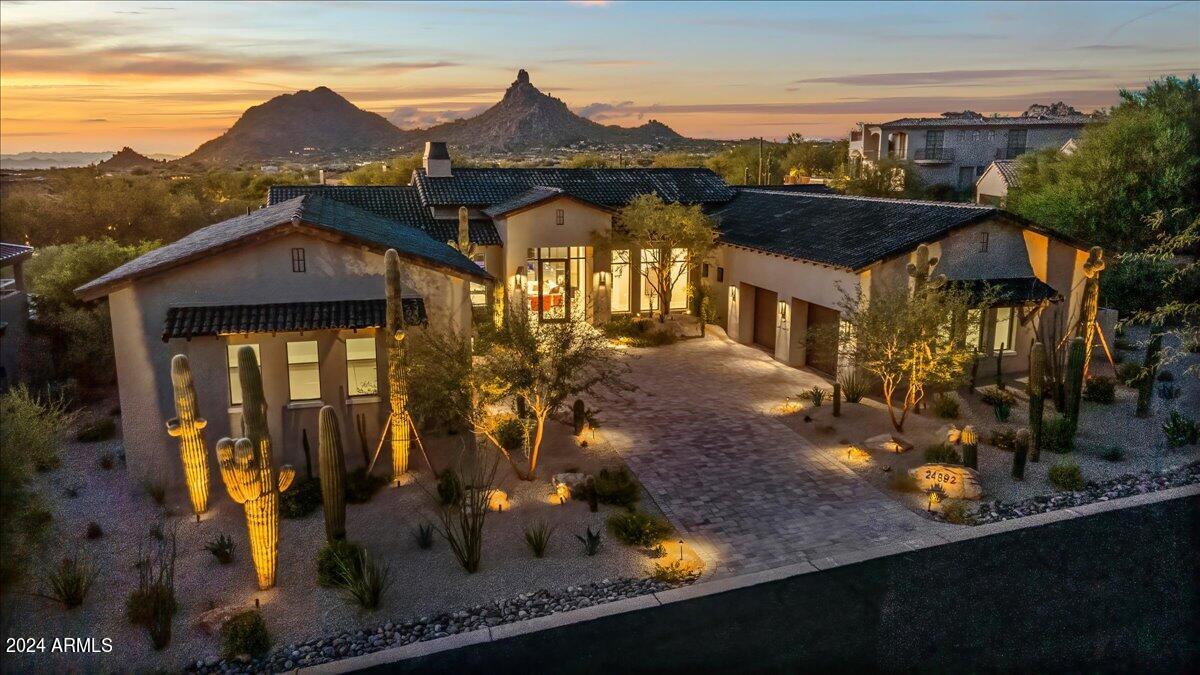 ARTESANO AT TROON CANYON - Residential