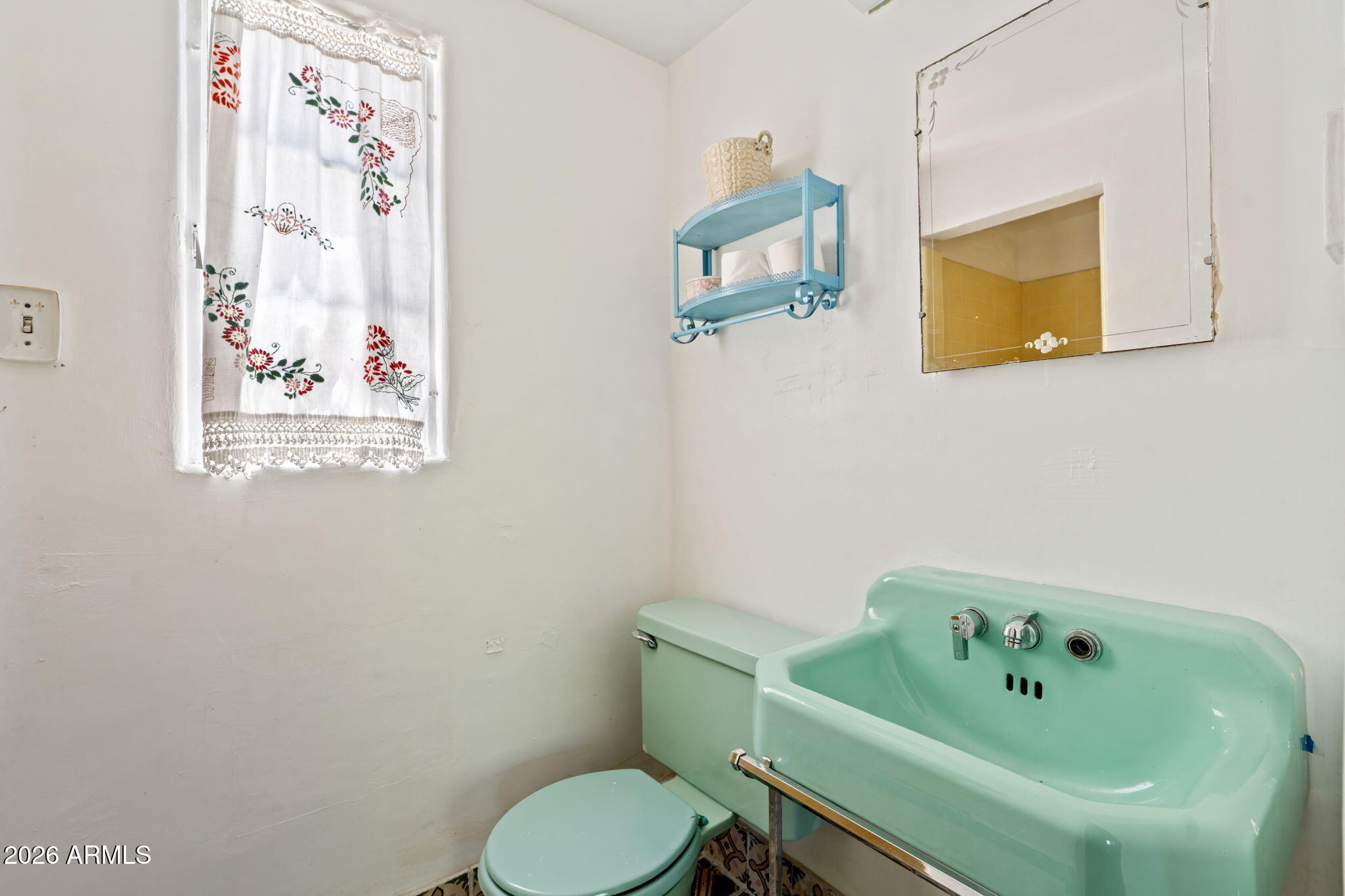 SOUTH MEDLOCK PLACE - Residential
