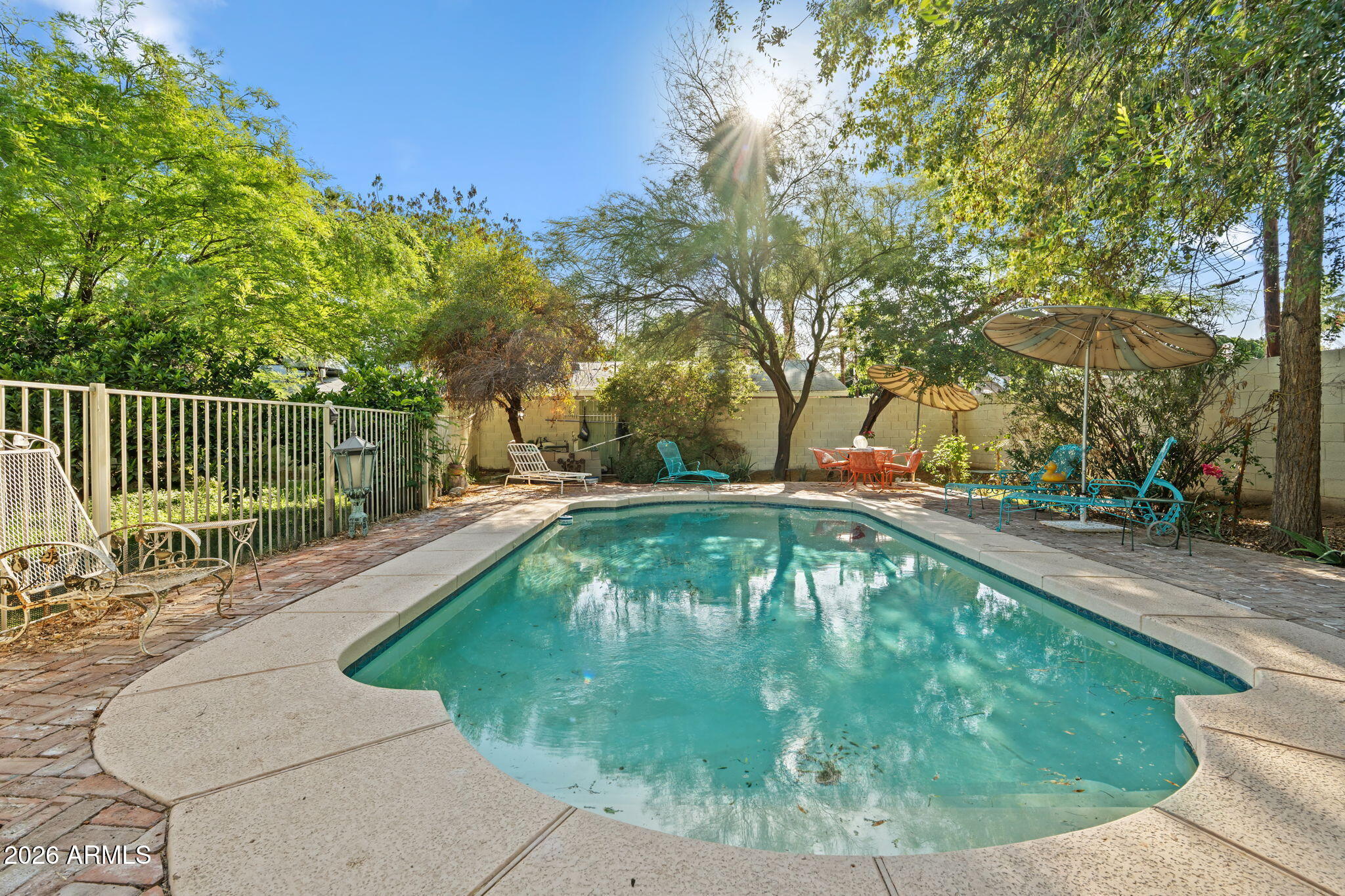 SOUTH MEDLOCK PLACE - Residential