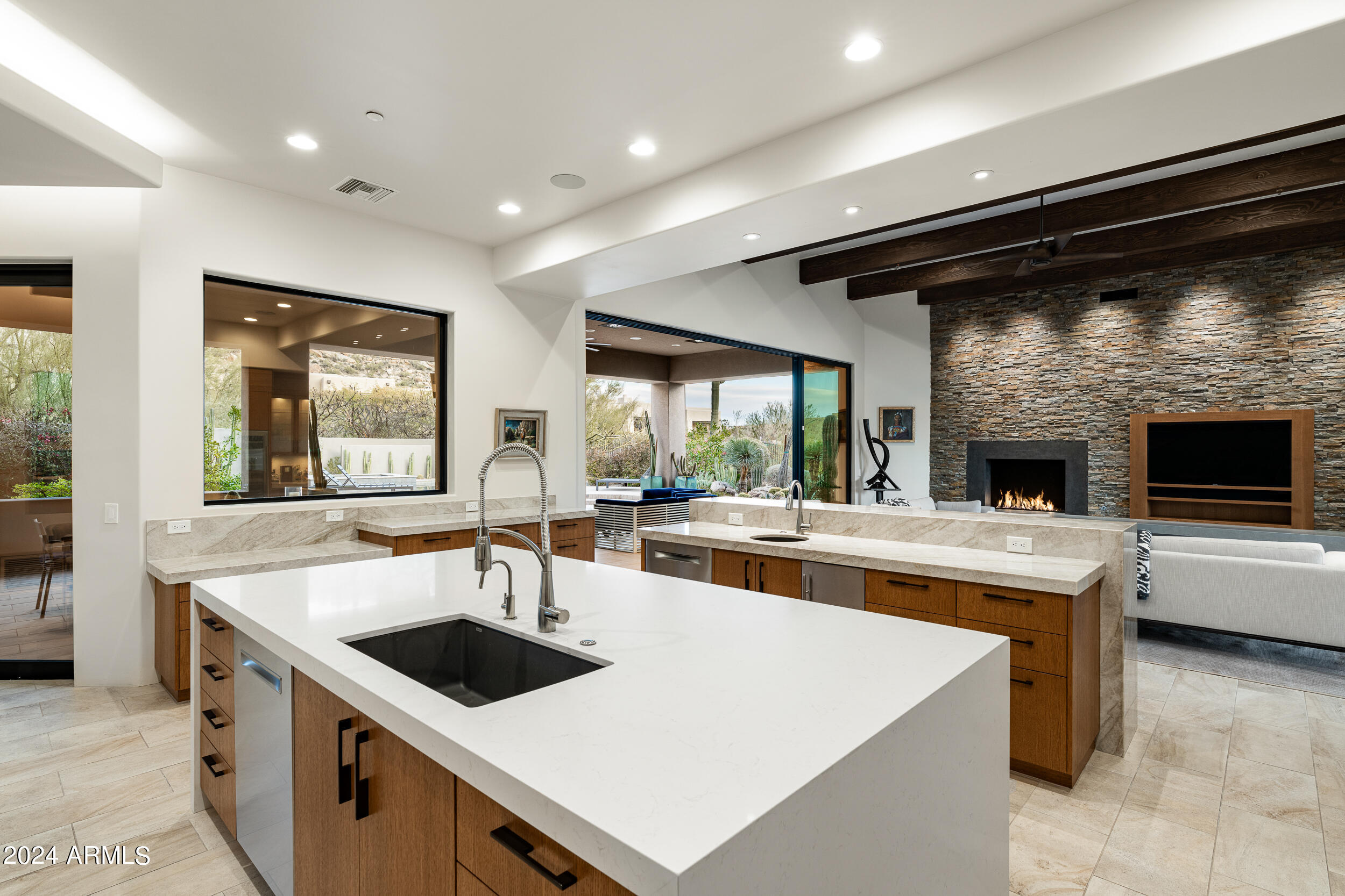 ESTANCIA - Residential